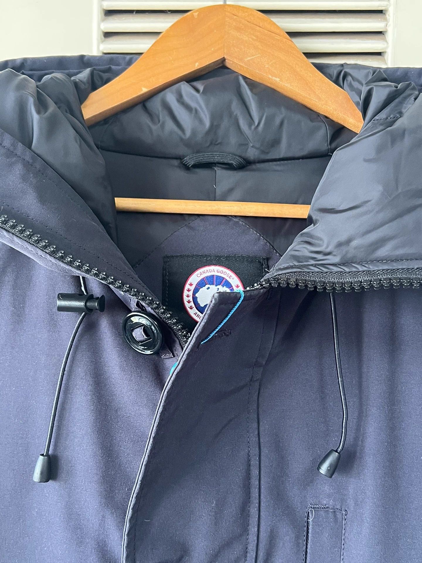 Canada Goose Canada Goose Chateau M navy down jacket hooded mid Size US M / EU 48-50 / 2 - 4 Thumbnail