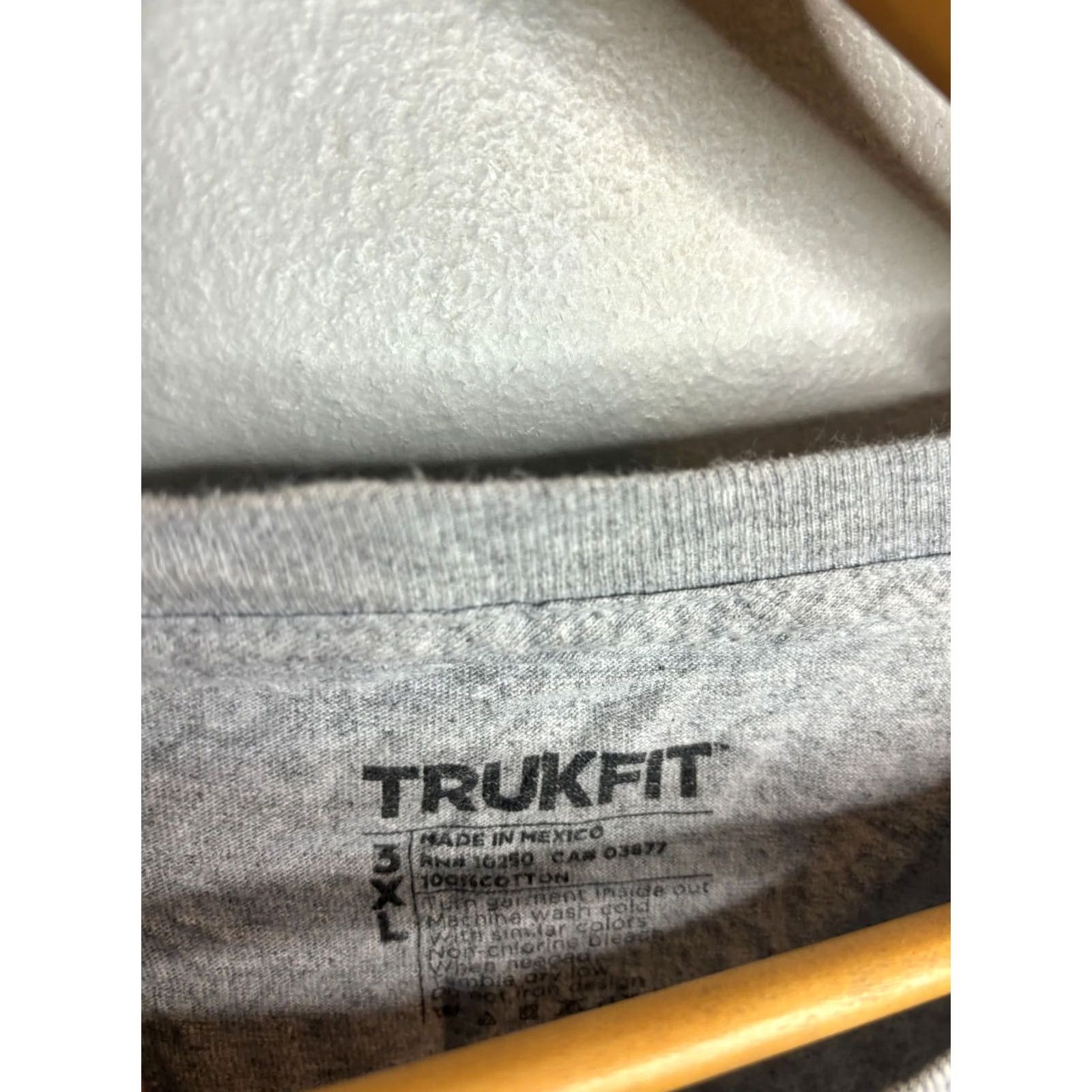 Vintage VINTAGE TruckFit T-Shirt Crew Neck S/S Men's 3XL Gray Music Graphic 2010-2019) Size US XXL / EU 58 / 5 - 2 Thumbnail