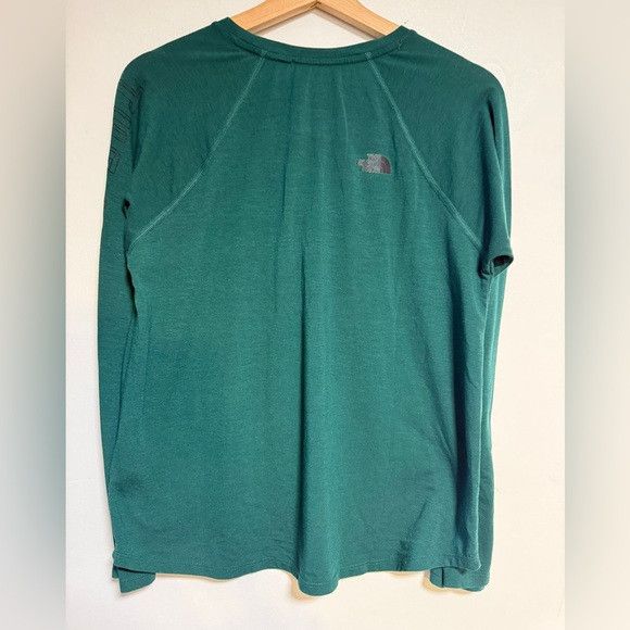 The North Face North Face FlashDry Long Sleeve Top – Forest Green (Size S) Size S / US 4 / IT 40 - 6 Thumbnail