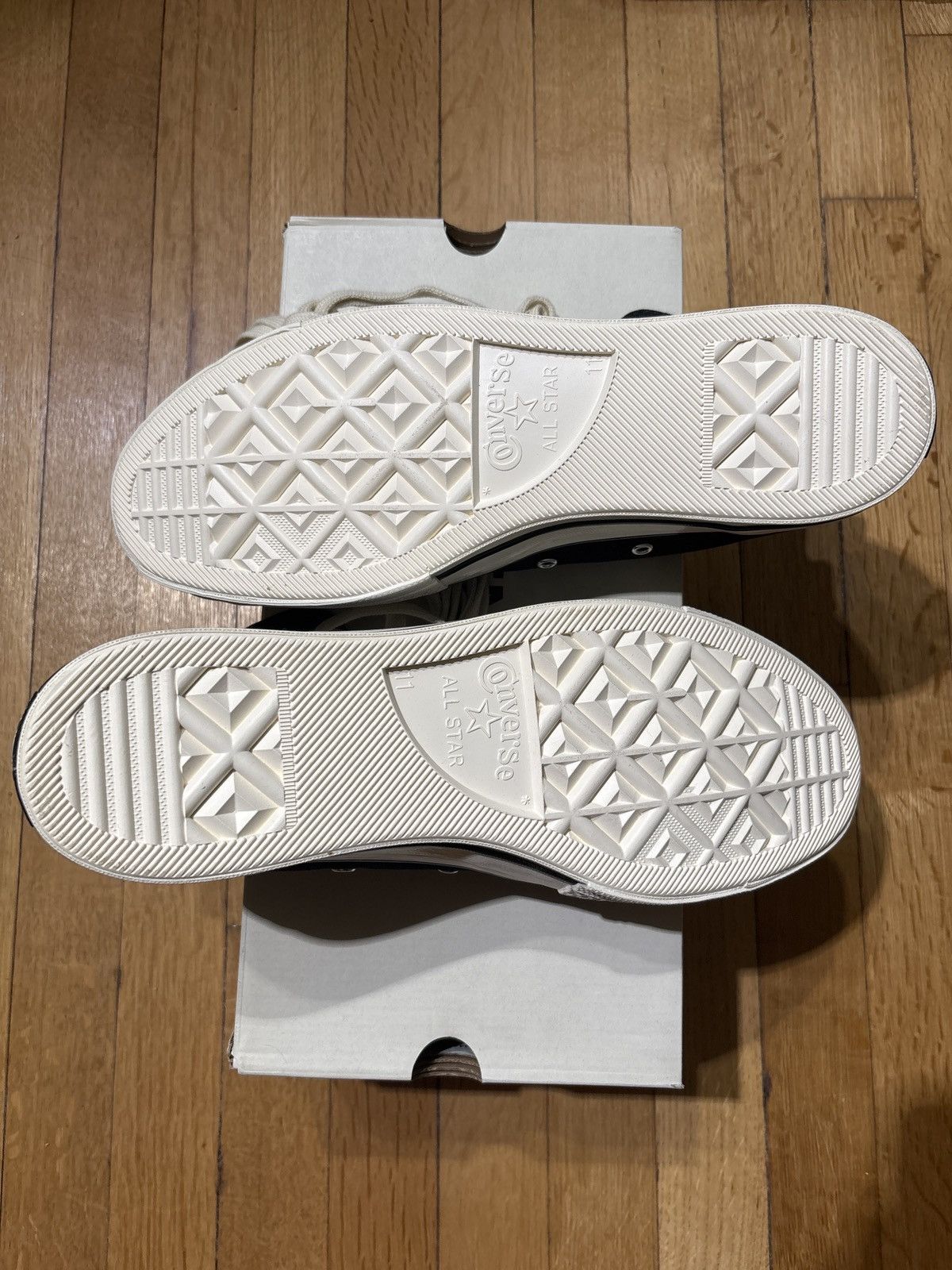 Converse × Essentials Converse x Essentials FEAR OF GOD Size US 11 / EU 44 - 3 Thumbnail