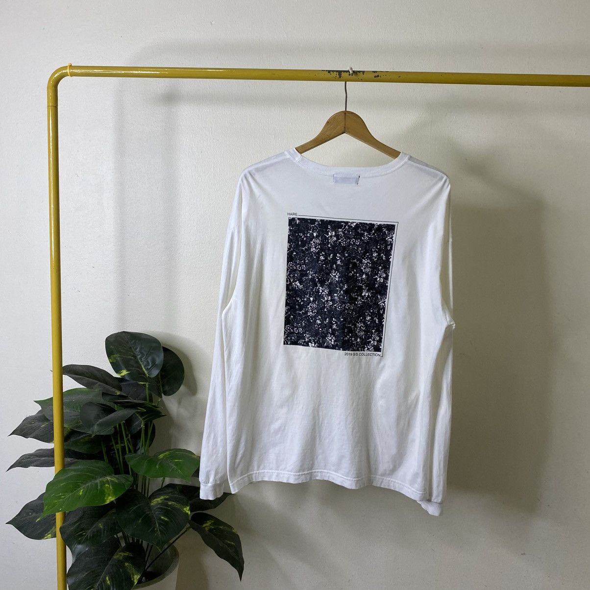 HARE HARE SS19 Collection LS Tee Made in Japan Size US L / EU 52-54 / 3 - 1 Thumbnail