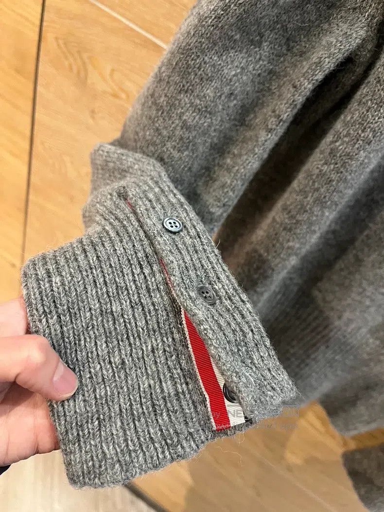 Thom Browne Thom Browne Cashmere Sweater, Gray Size US XL / EU 56 / 4 - 4 Thumbnail