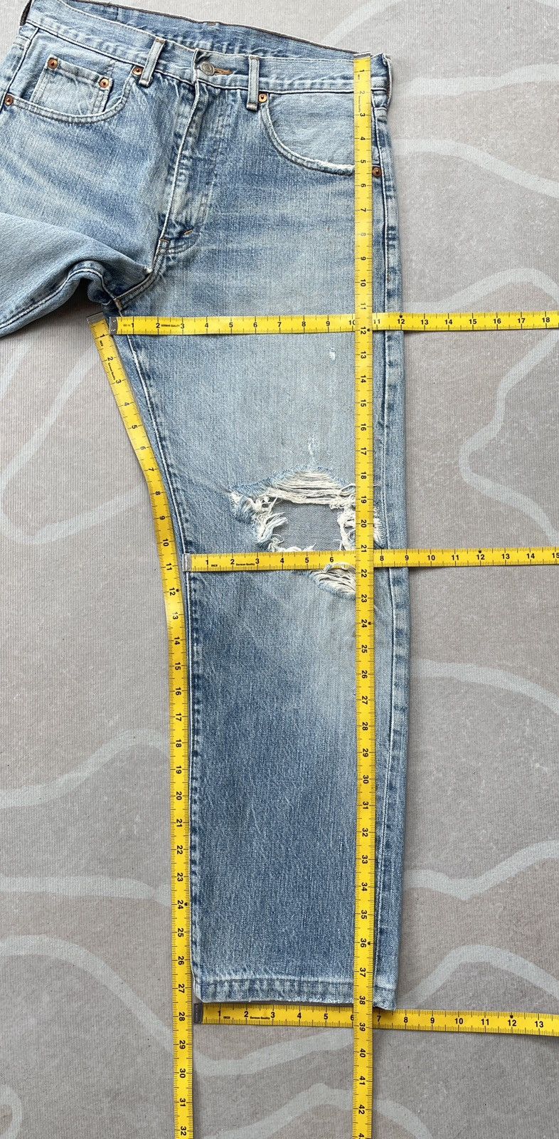 Levi's LEVIS 702XX BIG E DISTRESSED SELVEDGE JEANS Size US 30 / EU 46 - 16 Thumbnail