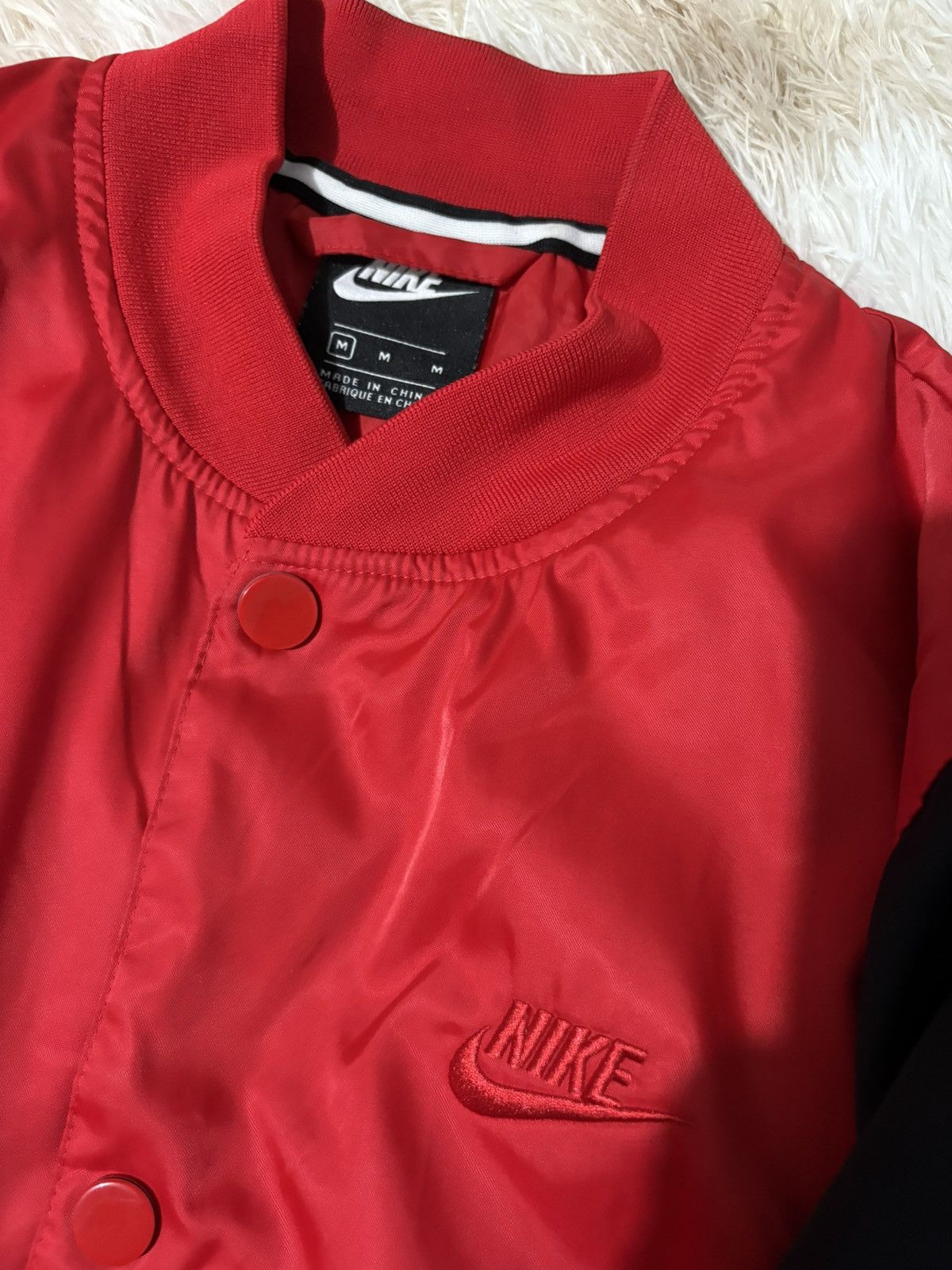 Nike Nike Varsity/ Bomber Red Size US M / EU 48-50 / 2 - 3 Thumbnail