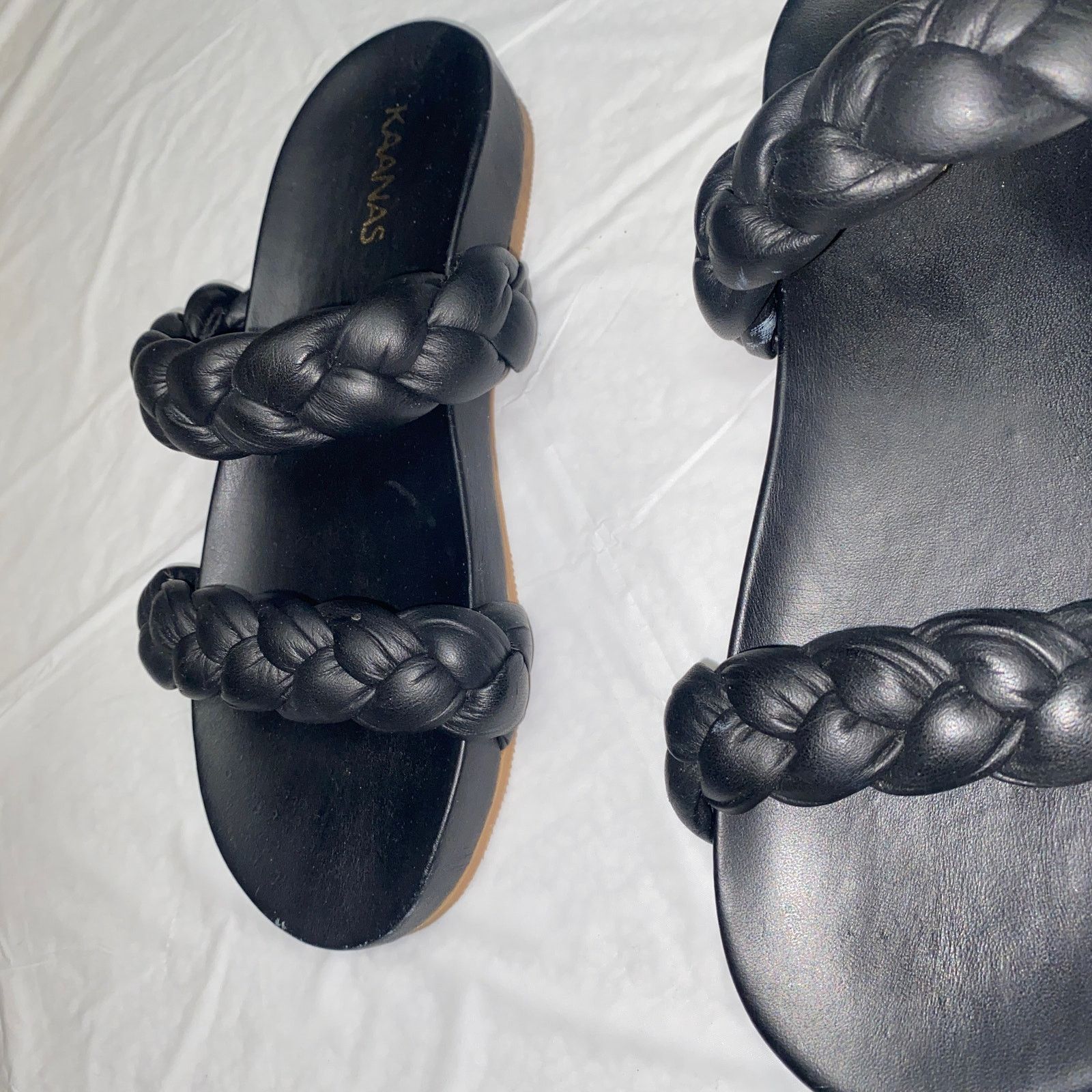Other Kaanas Black Leather Coco Chunky Braid Pool Slide Sandals 7 Size US 7 / IT 37 - 3 Thumbnail