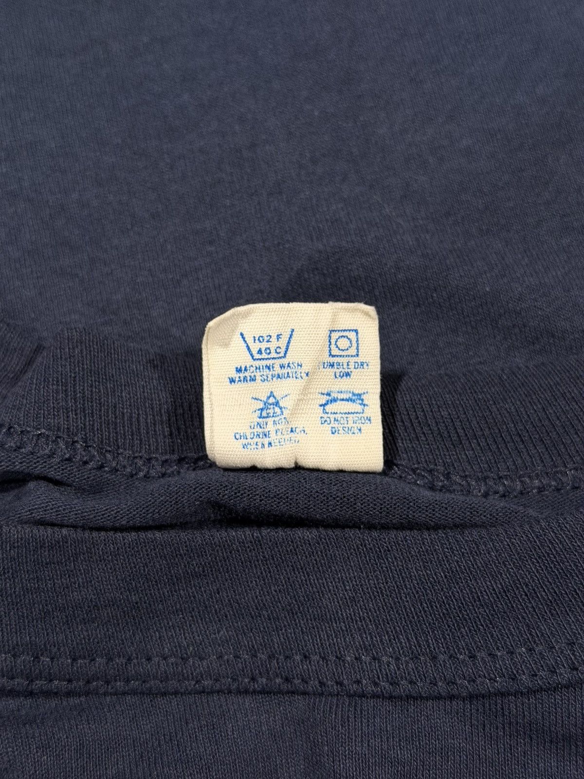 Vintage 1990s Vintage Penn State Single Stitch Distressed NCAA Tee L Size US L / EU 52-54 / 3 - 10 Thumbnail