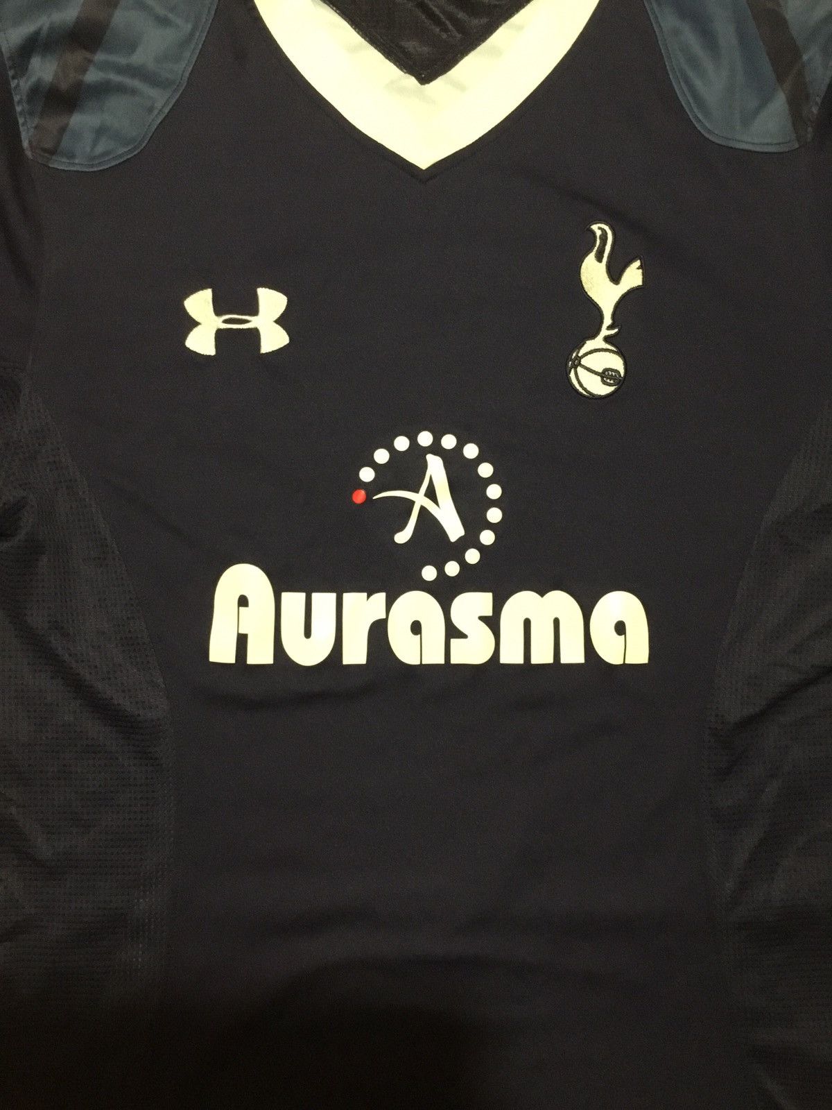 Under Armour Tottenham Hotspur Away Football Shirt 2012/13 Adults Size US M / EU 48-50 / 2 - 3 Thumbnail