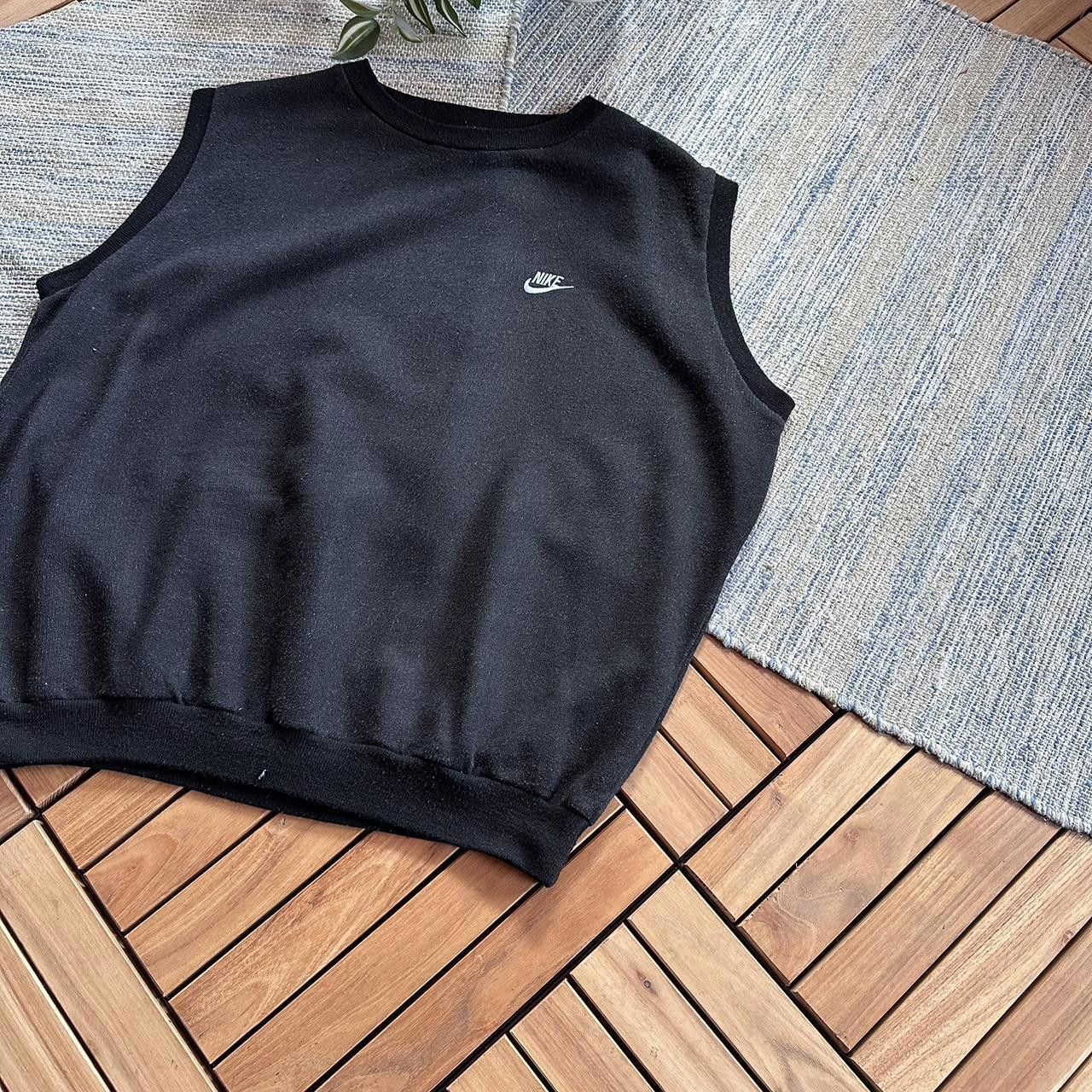 Nike Vintage Y2K Nike Swoosh Logo Minimalist Vest Size US XL / EU 56 / 4 - 2 Thumbnail