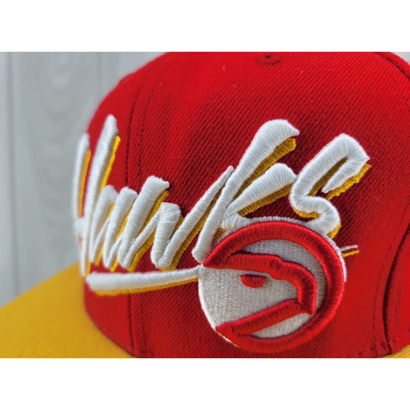 Mitchell & Ness Mitchell & Ness Atlanta Hawks Snapback Hat Men Red Adjustable Snapback 90s G2 Size ONE SIZE - 4 Thumbnail