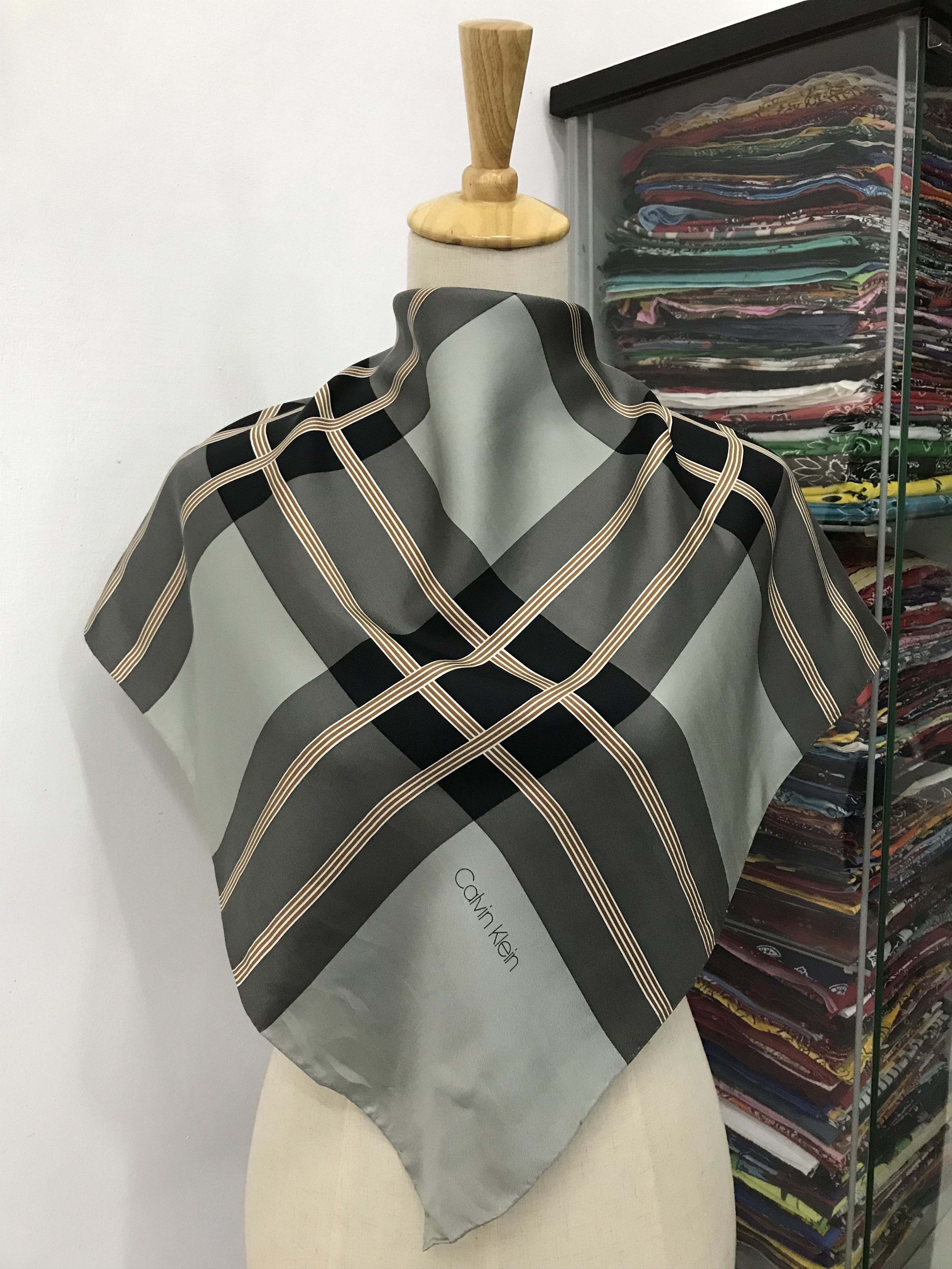 Calvin Klein Vintage Calvin Klein Silk Scarf Size ONE SIZE - 1 Thumbnail