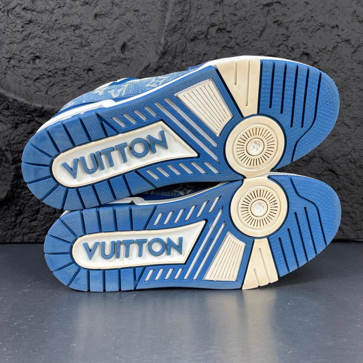 Louis Vuitton LV Trainer Blue White Denim UK5.5 95 New Minor Sole Wear Size US 5.5 / IT 35.5 - 5 Thumbnail