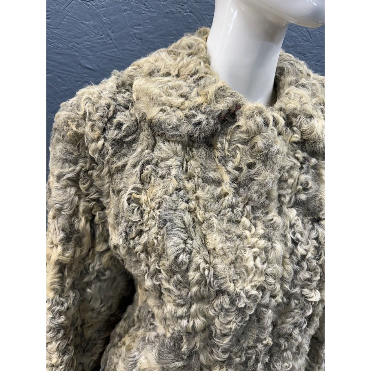 Vintage Vintage Hall Furriers Persian Lamb Fur Coat Size S / US 4 / IT 40 - 5 Thumbnail
