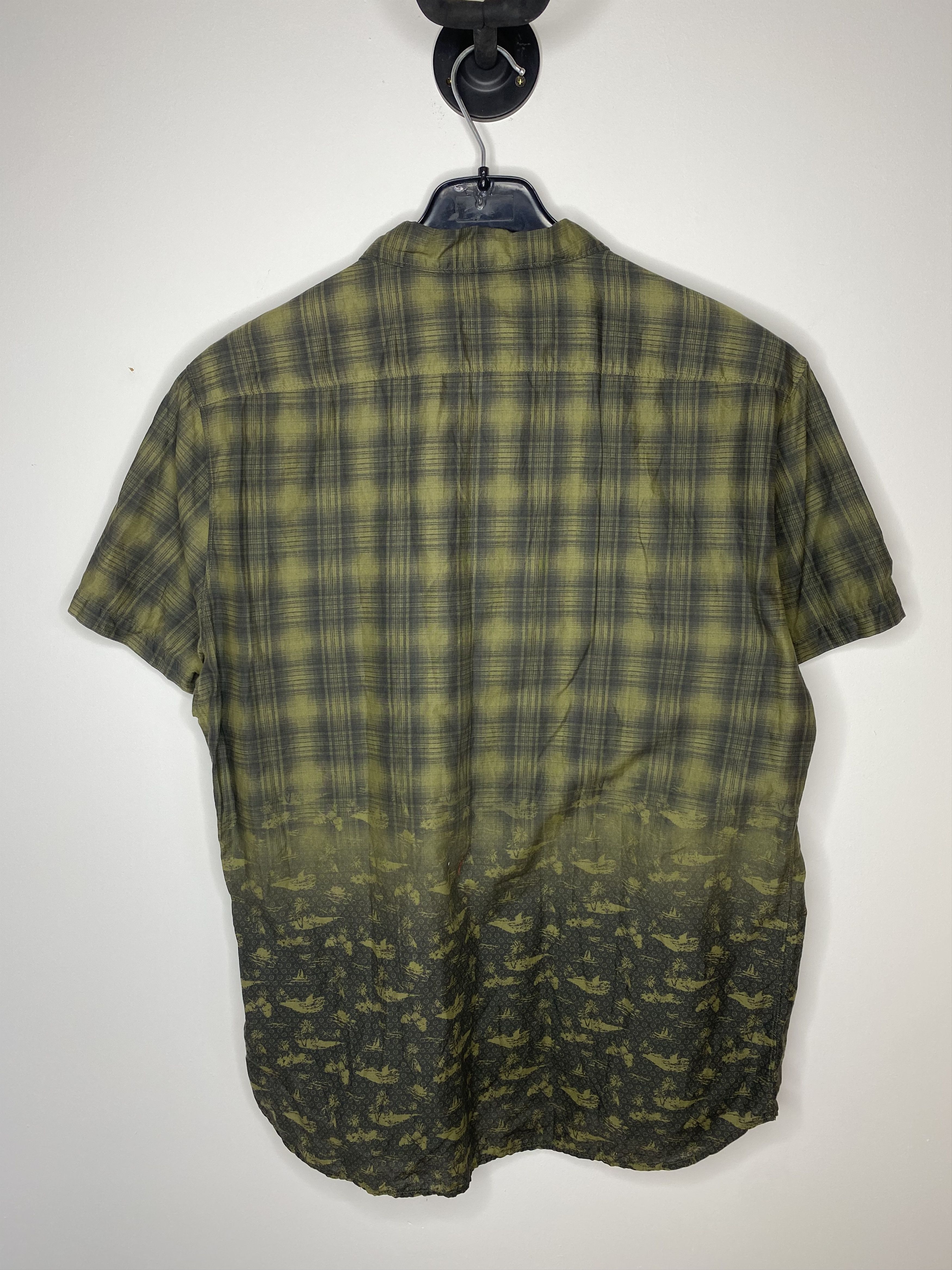 C.P. Company C.P. COMPANY BUTTON SHIRT SHORT SLEEVE BUTTON UP SIZE XL Size US XL / EU 56 / 4 - 2 Thumbnail