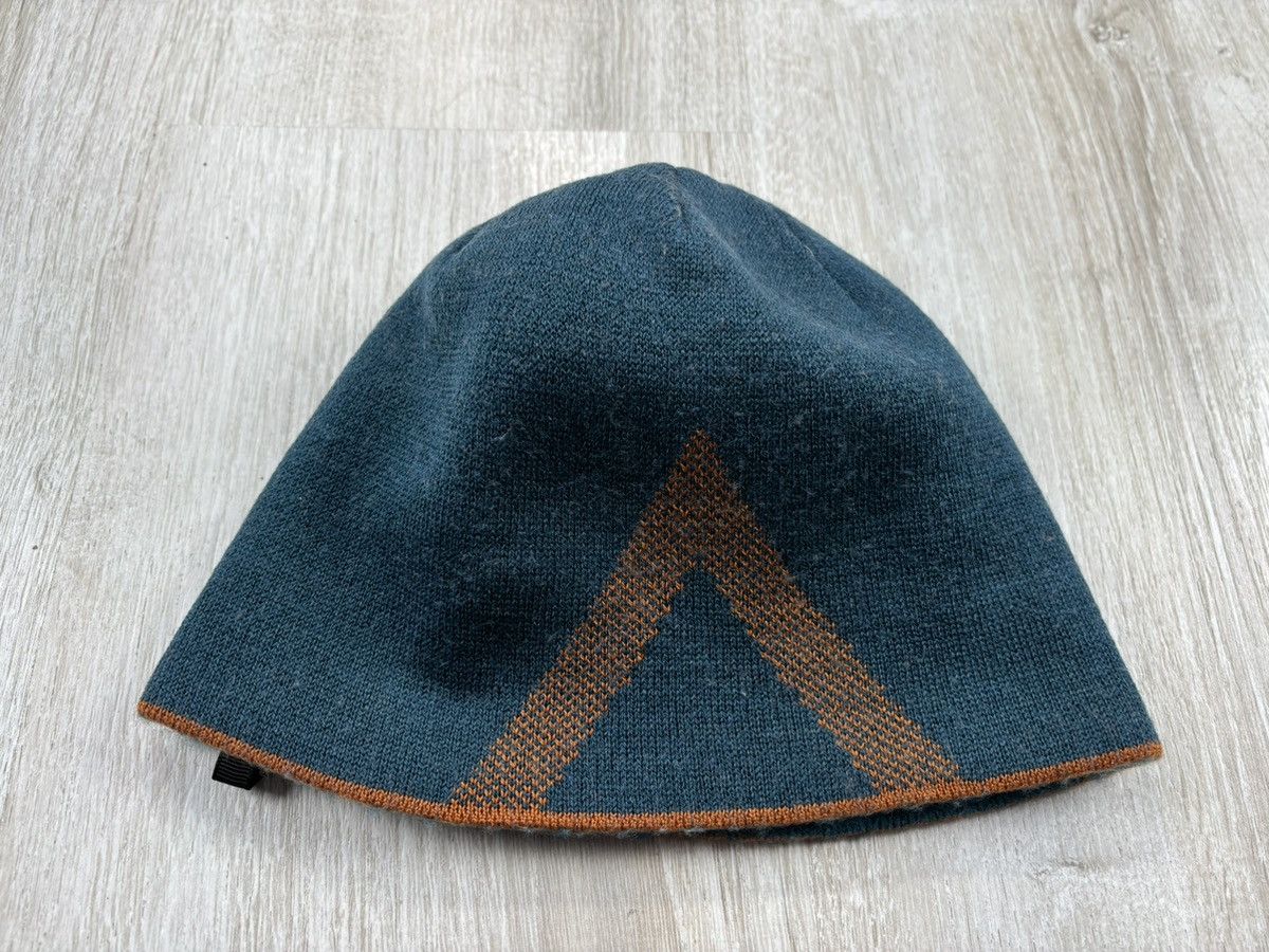ARC’TERYX CLASSIC BEANIE navy Y2K Arcteryx vintage beanie - Gem