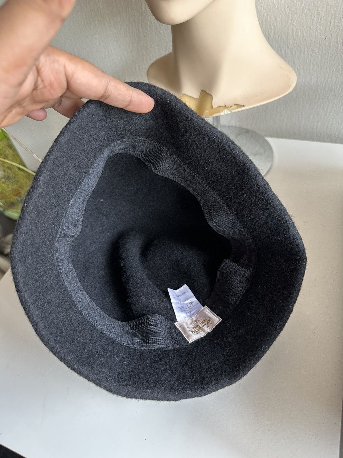 Vivienne Westwood 1990s Vivienne Westwood Orb Logo Wool Bucket Hat Size ONE SIZE - 7 Thumbnail