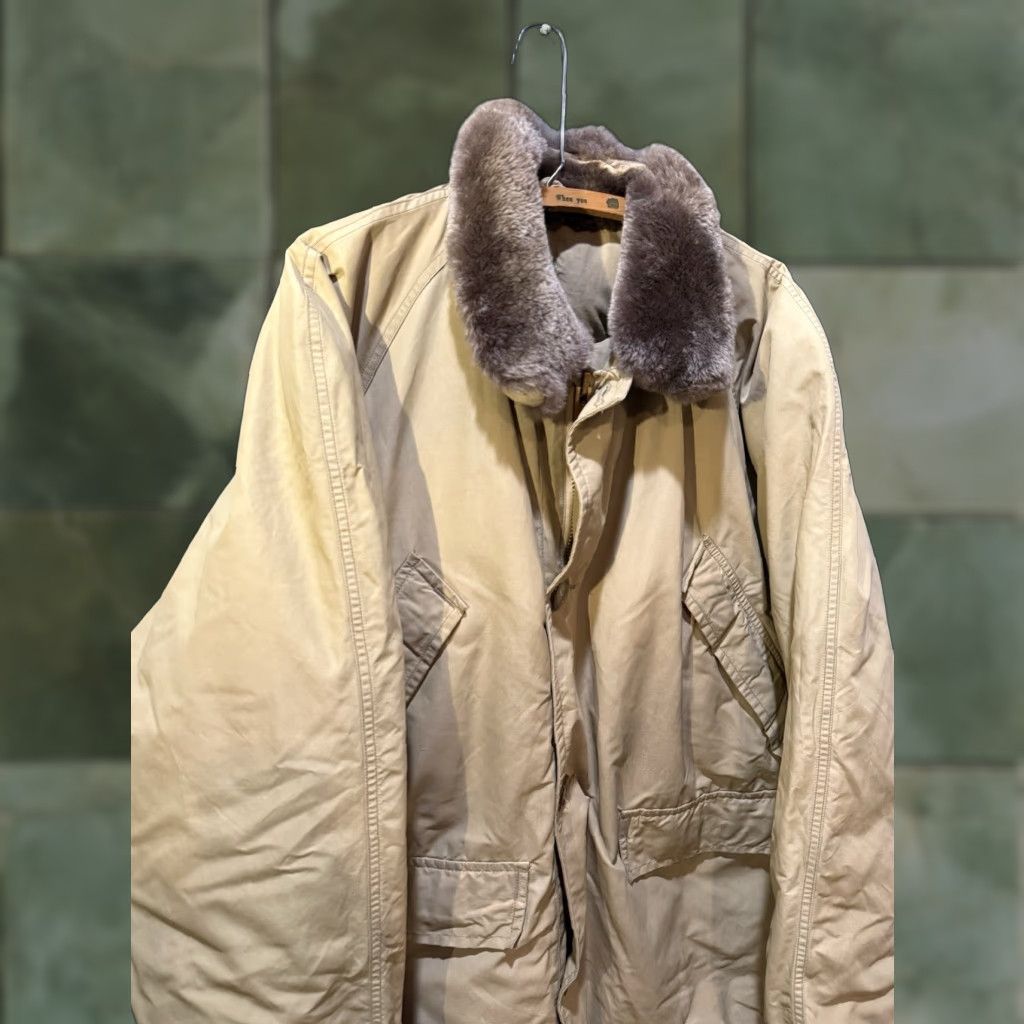 Vintage VINTAGE Bauer Down Goose Filled Puffer Blizzard Jacket Large Mens Kahki Nylon Size US L / EU 52-54 / 3 - 1 Thumbnail
