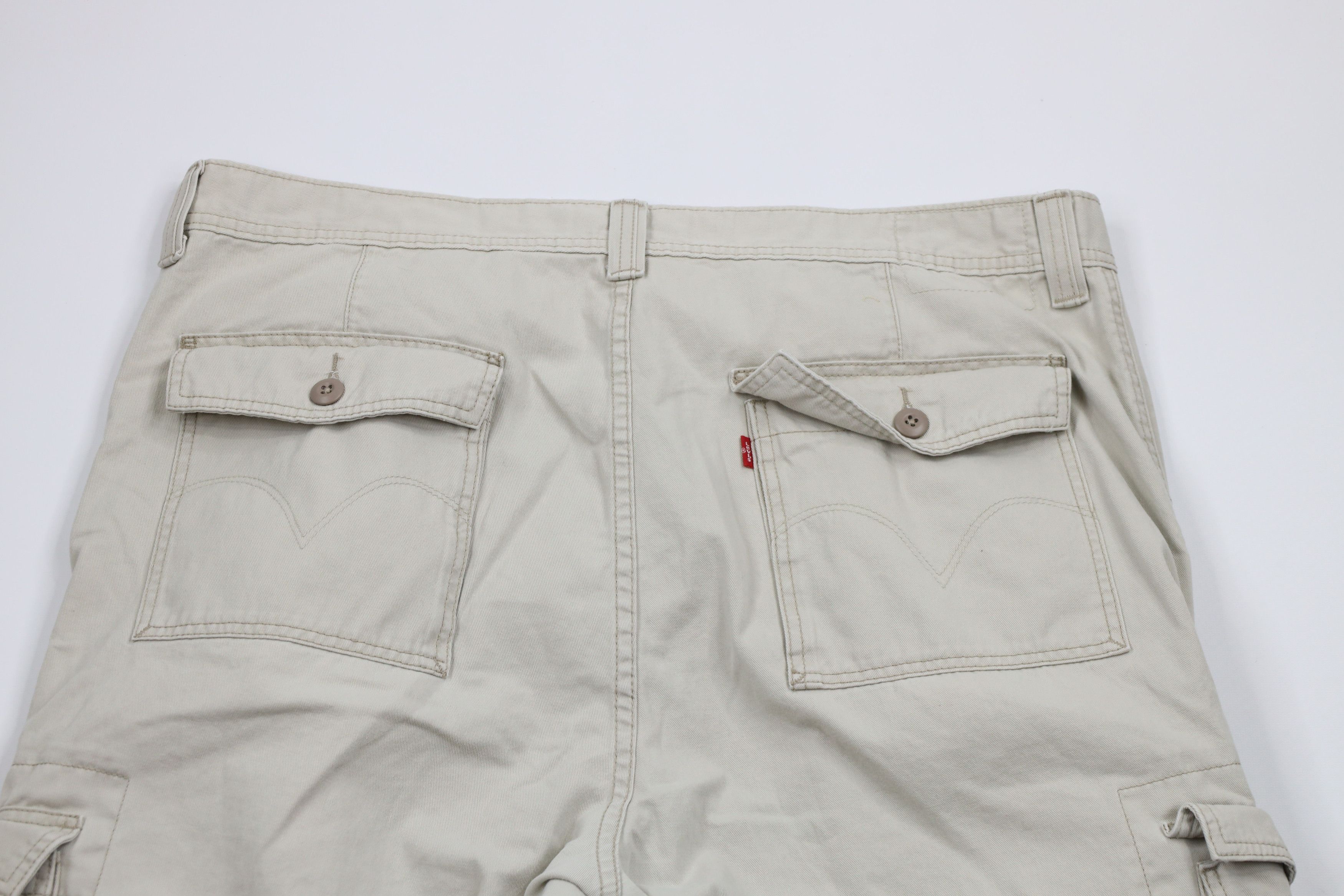 Levi's × Vintage Vintage Y2K Levis Loose Fit Wide Leg Cargo Chino Pants Beige Size US 42 / EU 58 - 11 Thumbnail