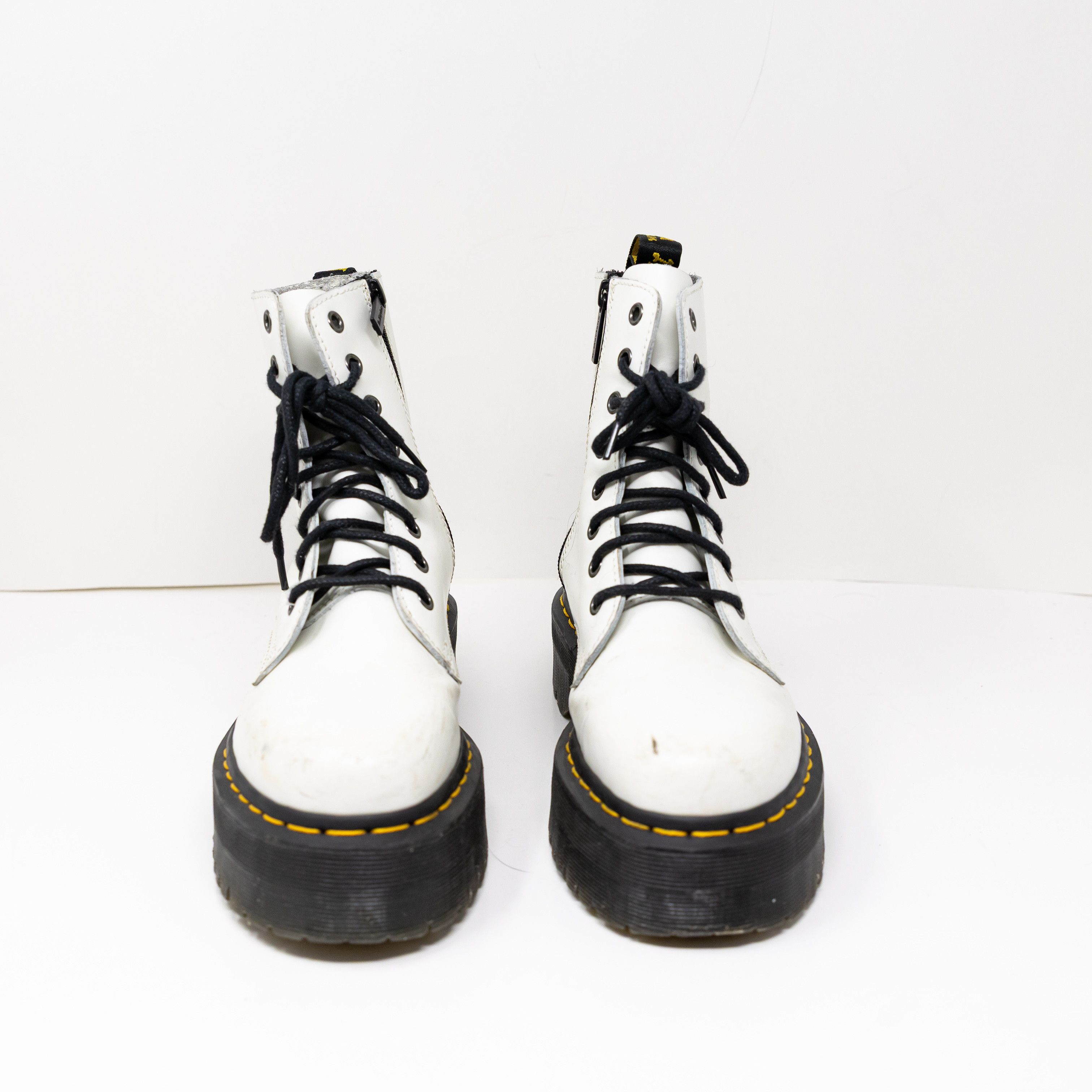 Dr. Martens Dr. Martens Jadon Polished Leather Lug Sole Size US 6 / IT 36 - 2 Thumbnail
