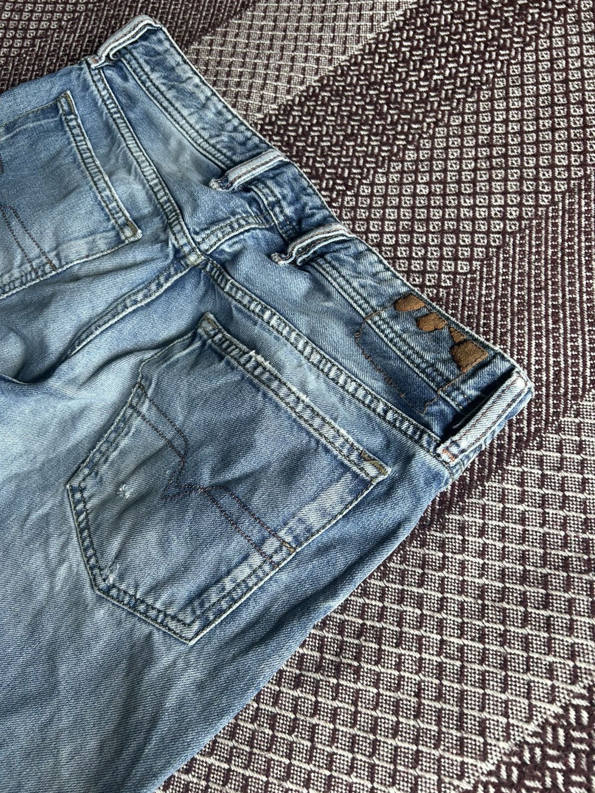 Vintage Vintage Diesel Waykee Denim Jeans Distressed Faded Thrashed Size US 32 / EU 48 - 14 Thumbnail