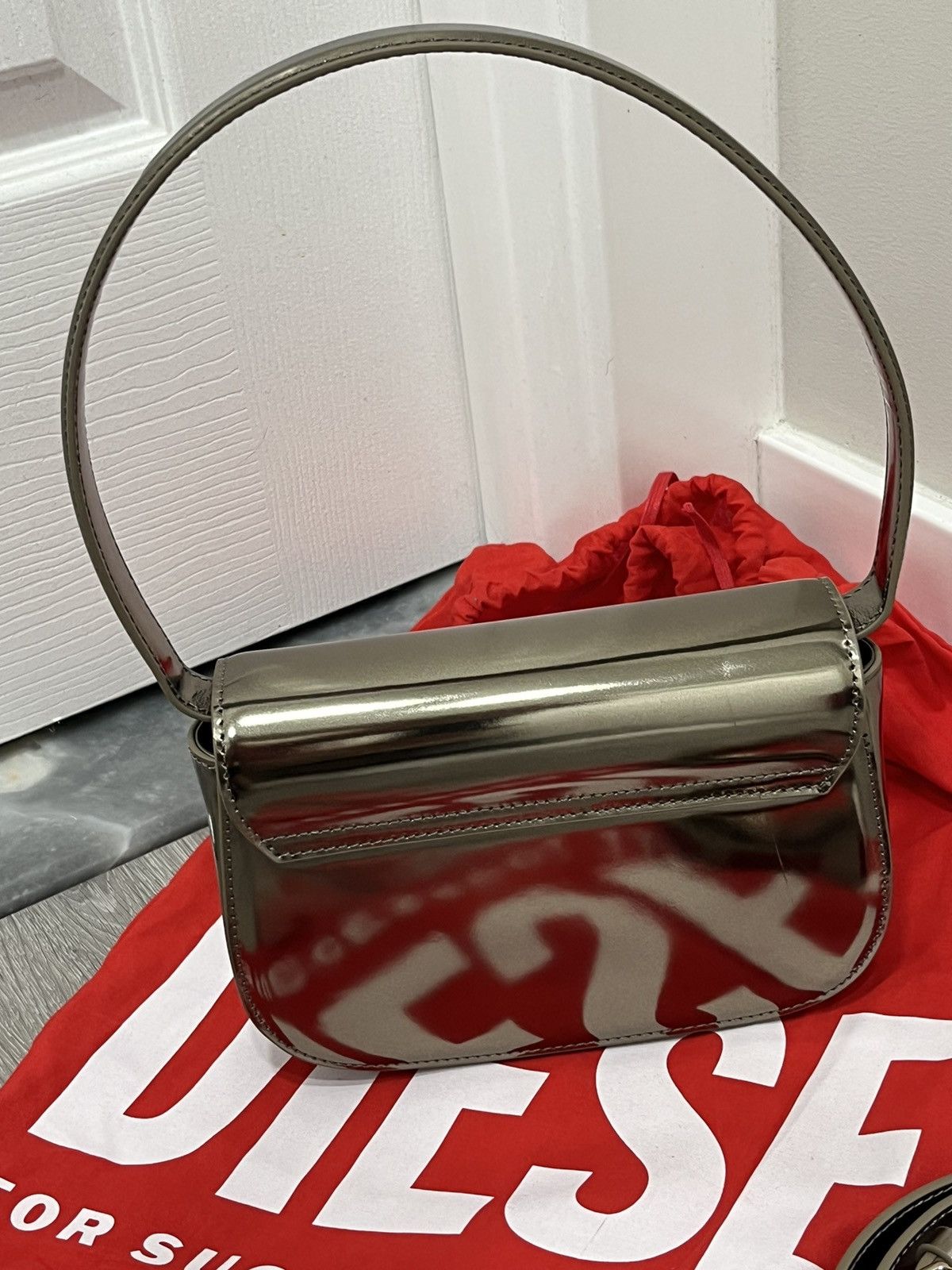 Diesel 1DR-Iconic shoulder bag in mirrored leather Size ONE SIZE - 7 Thumbnail