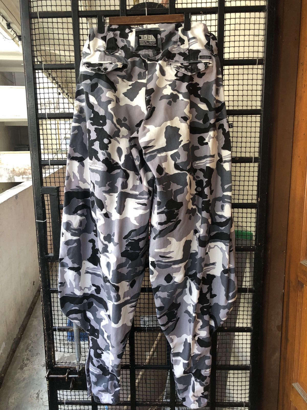 Japanese Brand × Vintage TORAICHI WORKER TOBI CAMO PANT balloon baggy Size US 28 / EU 44 - 9 Thumbnail