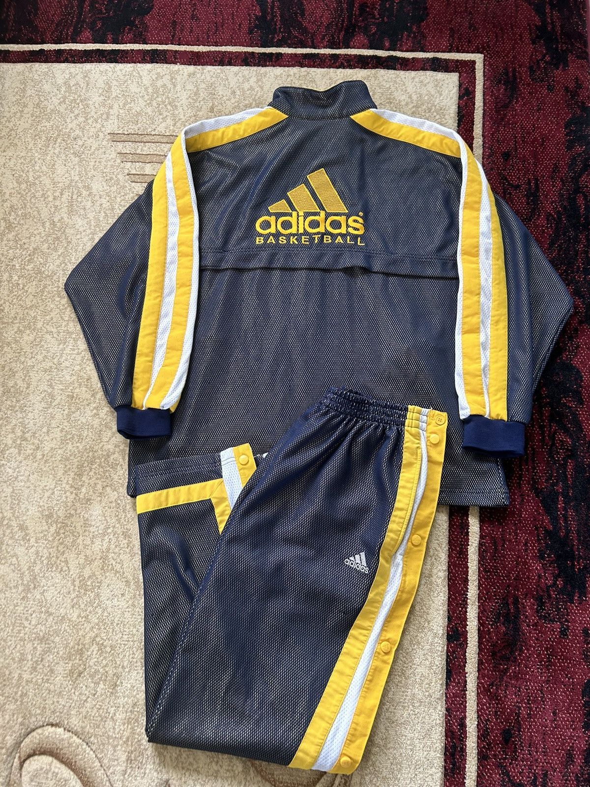 Adidas Vintage 90s Adidas Basketball Retro Track Suit Size US 34 / EU 50 - 2 Thumbnail