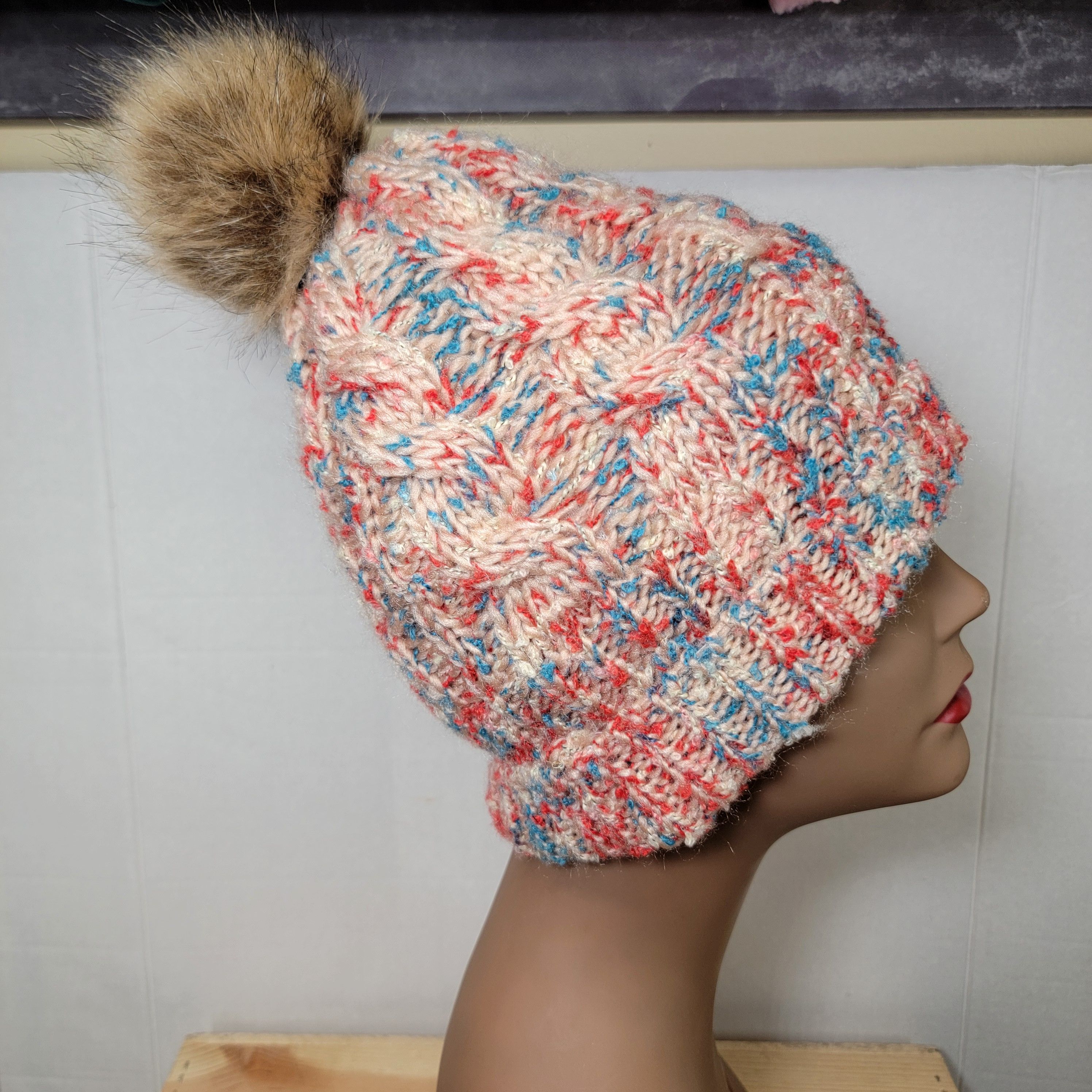 Other Apple Stars Thick Knit Beanie w/ Faux Fur Pom Pom - NWT Size ONE SIZE - 1 Thumbnail