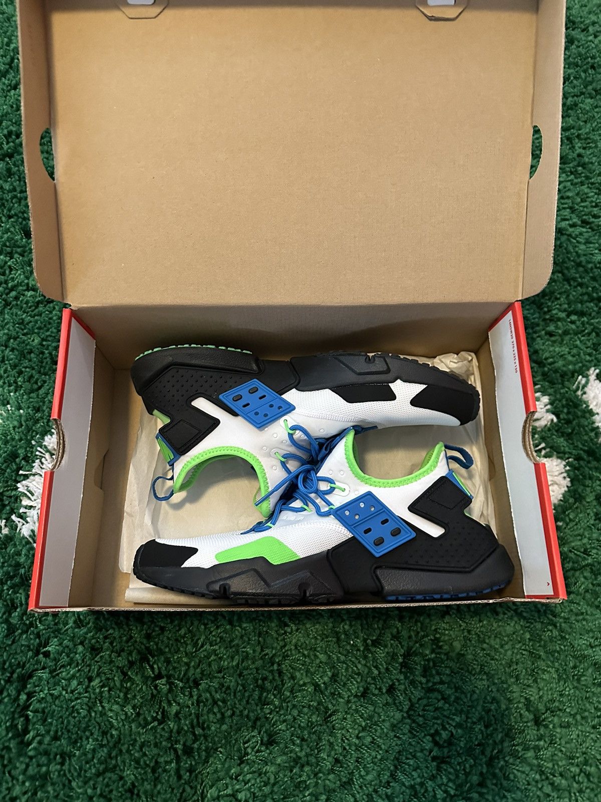 Nike Nike Air Huarache Drift Sneakers 11 Size US 11 / EU 44 - 1 Thumbnail