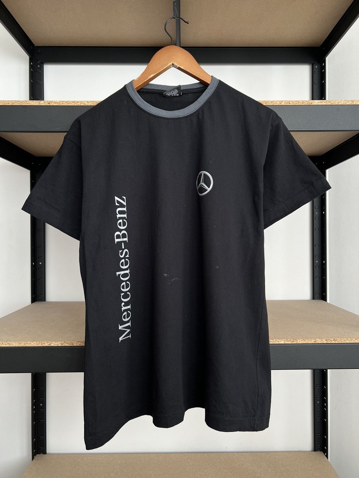 Mercedes-Benz Vintage 2000s Mercedes Benz Black T-shirt Size US M / EU 48-50 / 2 - 1 Thumbnail