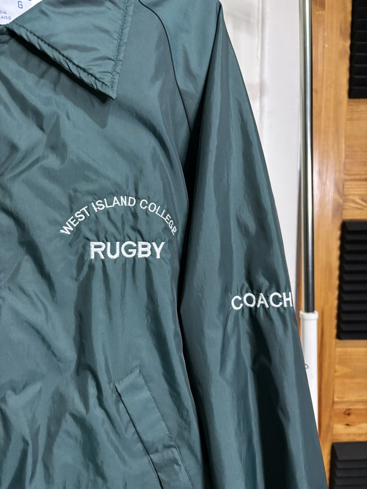 Vintage Vintage 1990s Green Varsity Windbreaker Jacket Size US L / EU 52-54 / 3 - 2 Thumbnail