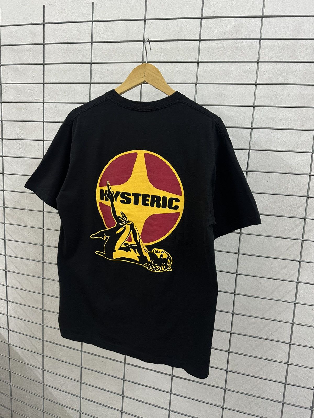 Hysteric Glamour × Supreme Supreme X Hysteric Glamour Pin Up Tee Size US M / EU 48-50 / 2 - 4 Thumbnail