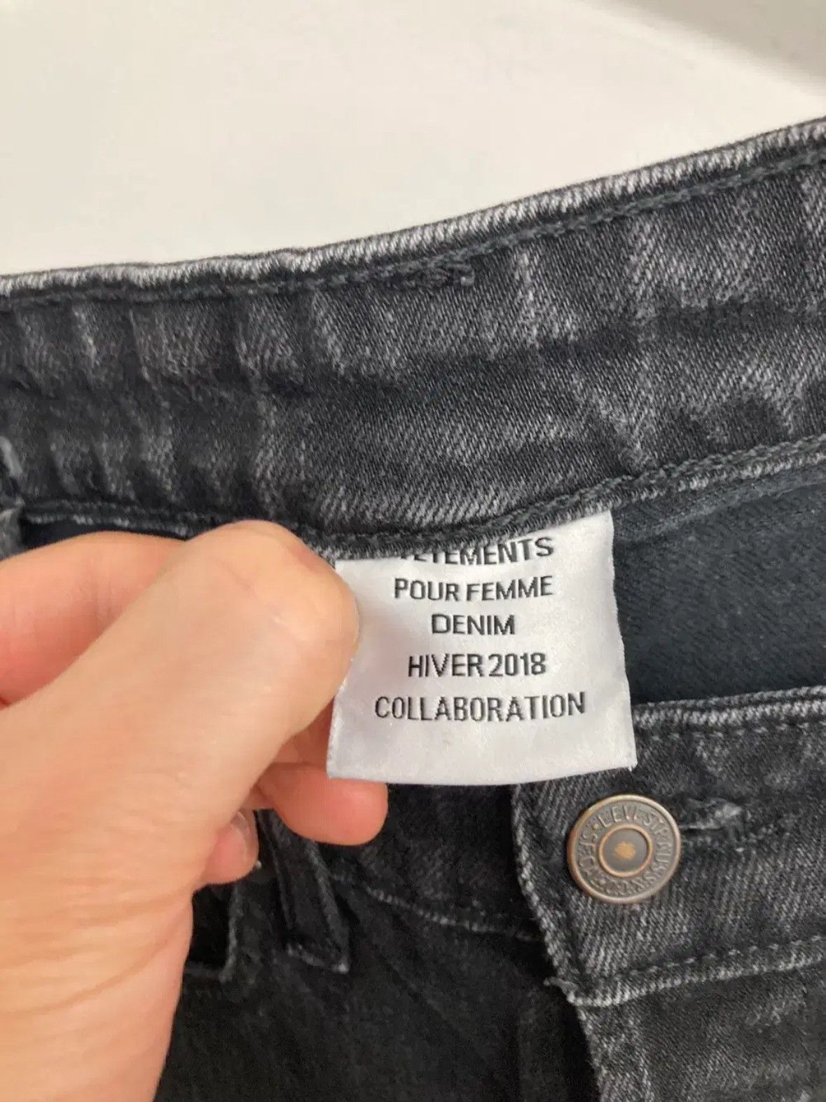 Levi's × Vetements Vetements X Levi's Rework Black Denim Pants Size US 30 / EU 46 - 8 Thumbnail