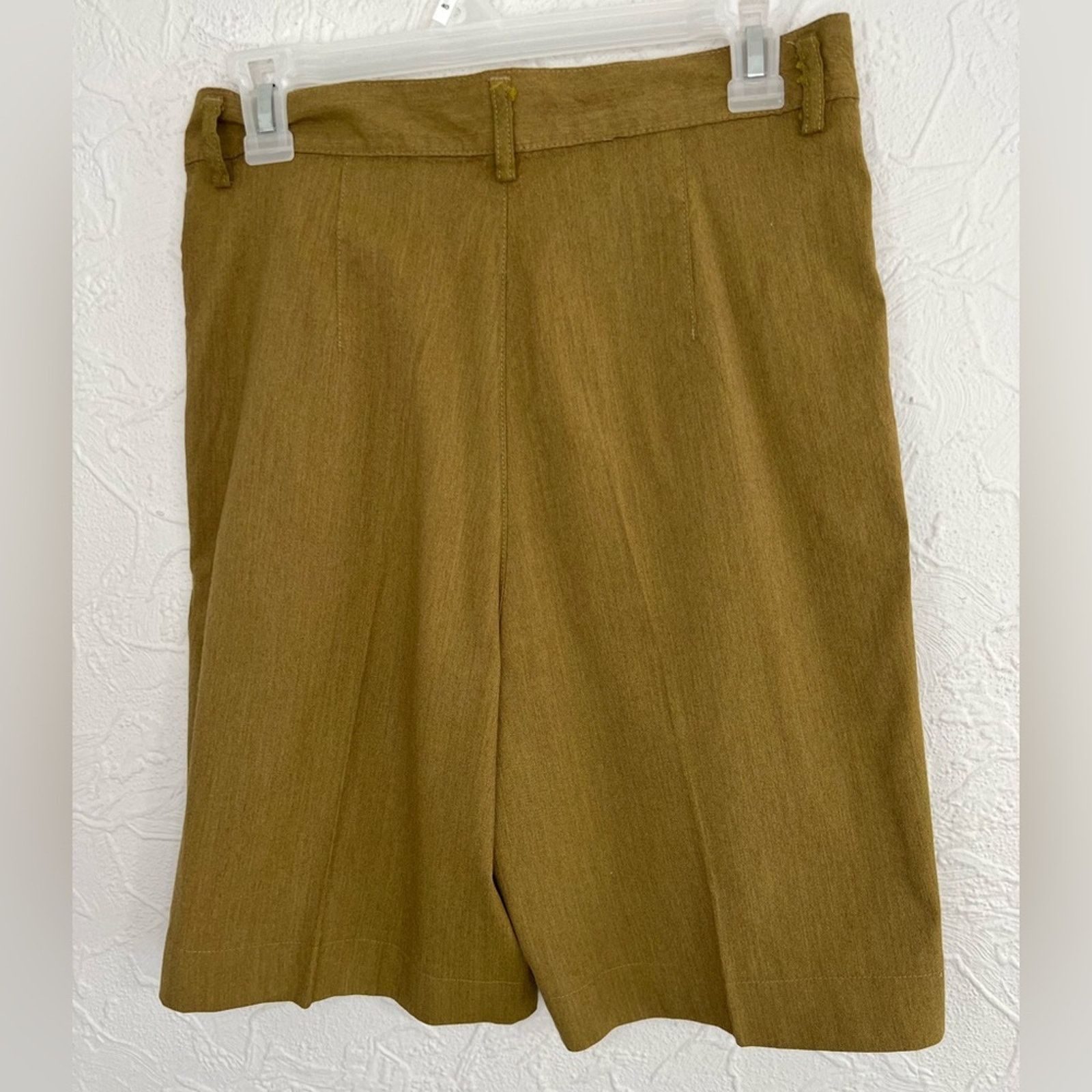 United Colors Of Benetton United Colors of Benetton High Rise Wool Rayon Shorts Italy Size 36" / US 14 / IT 50 - 2 Thumbnail