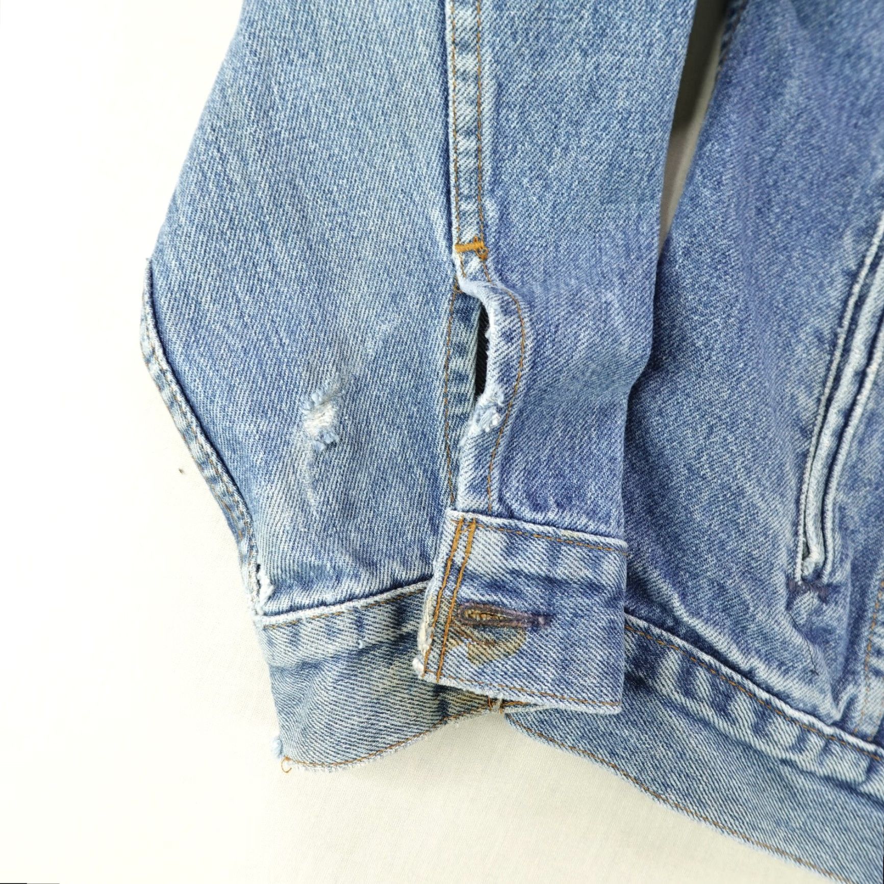 Levi's Vintage Levi's Jacket Men 42 Denim Trucker 80s Casual Outdoor Workwear Size US 42 / EU 58 - 6 Thumbnail