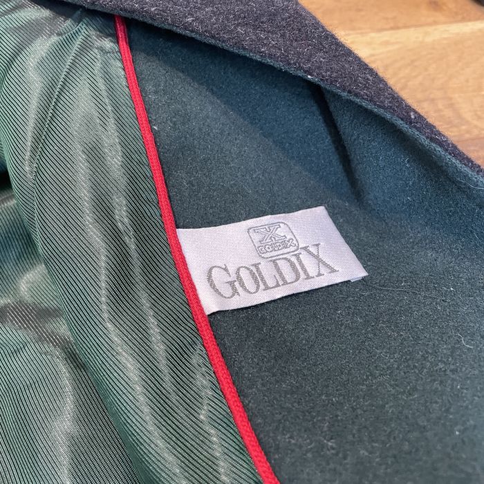 Goldix coat hotsell