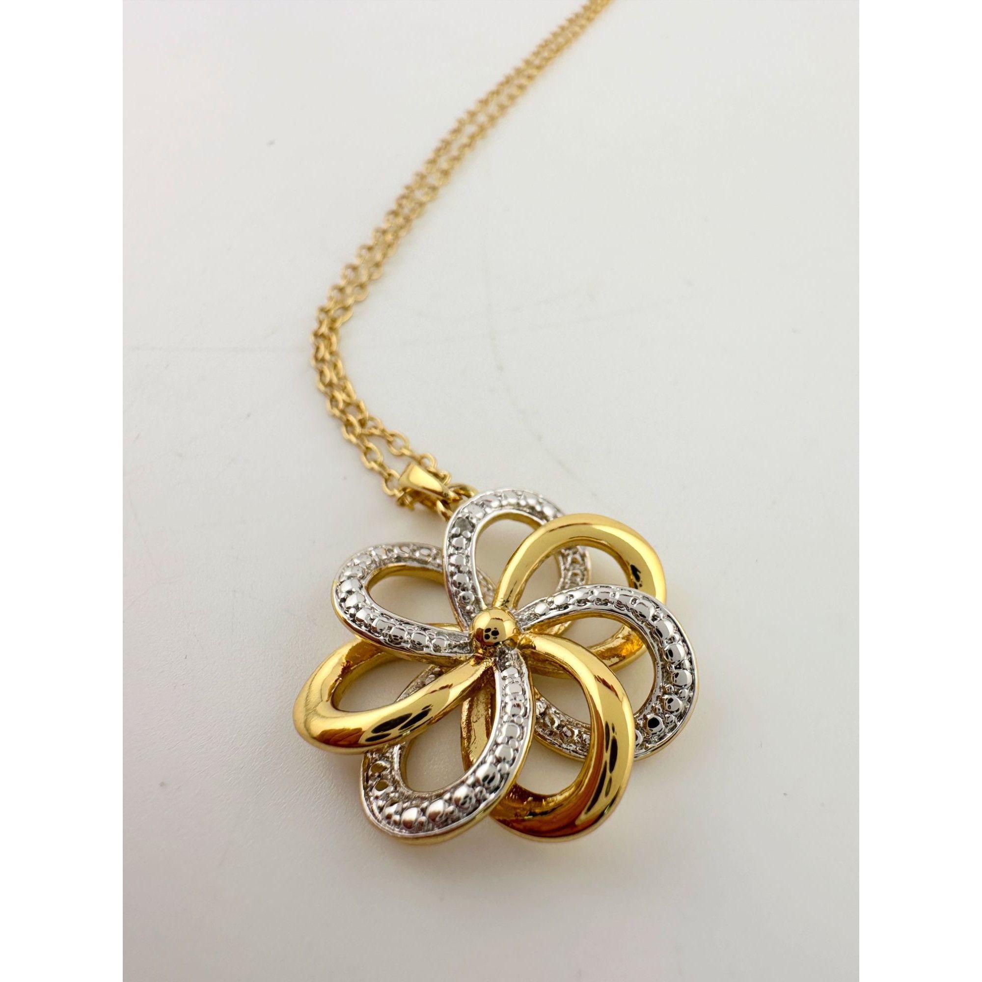 Other Pretty Two Tone Flower Pendant 22kt Gold Overlay Size ONE SIZE - 1 Thumbnail