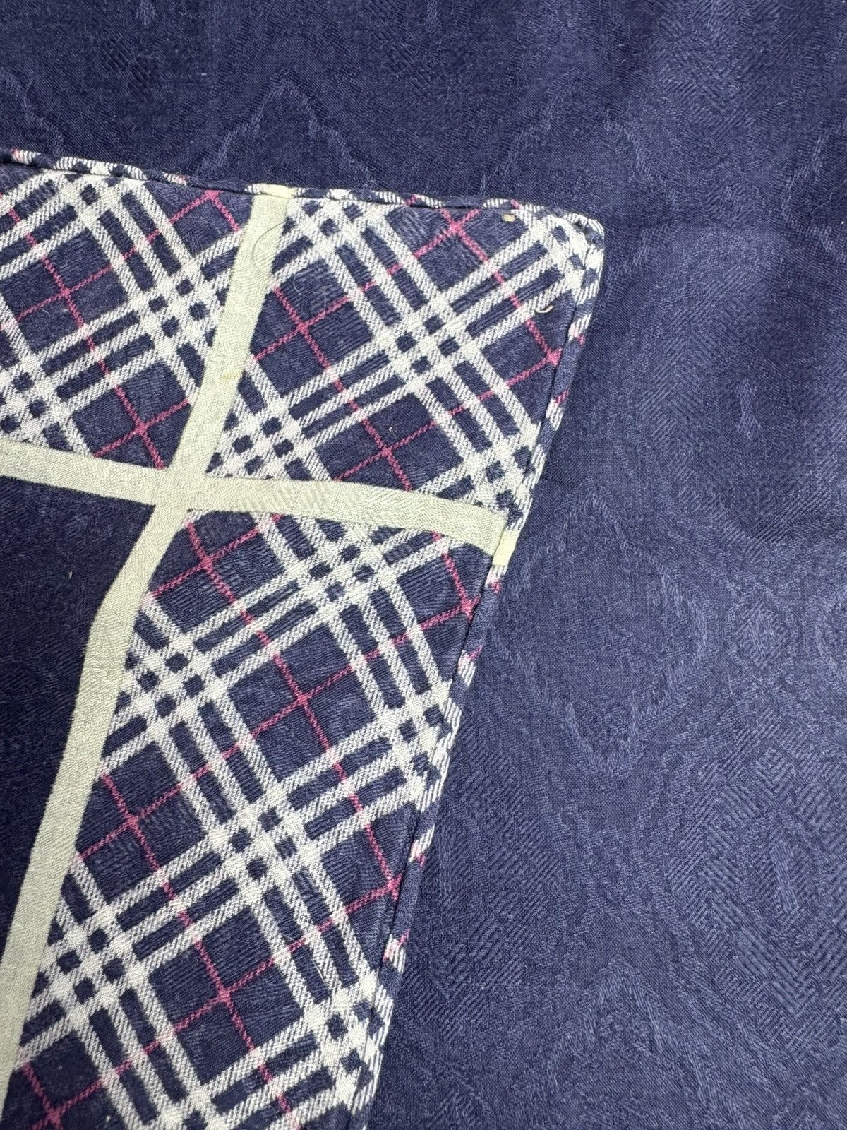 Burberry × Vintage Vintage Burberry Handkerchief Bandana Scarf Size ONE SIZE - 3 Thumbnail