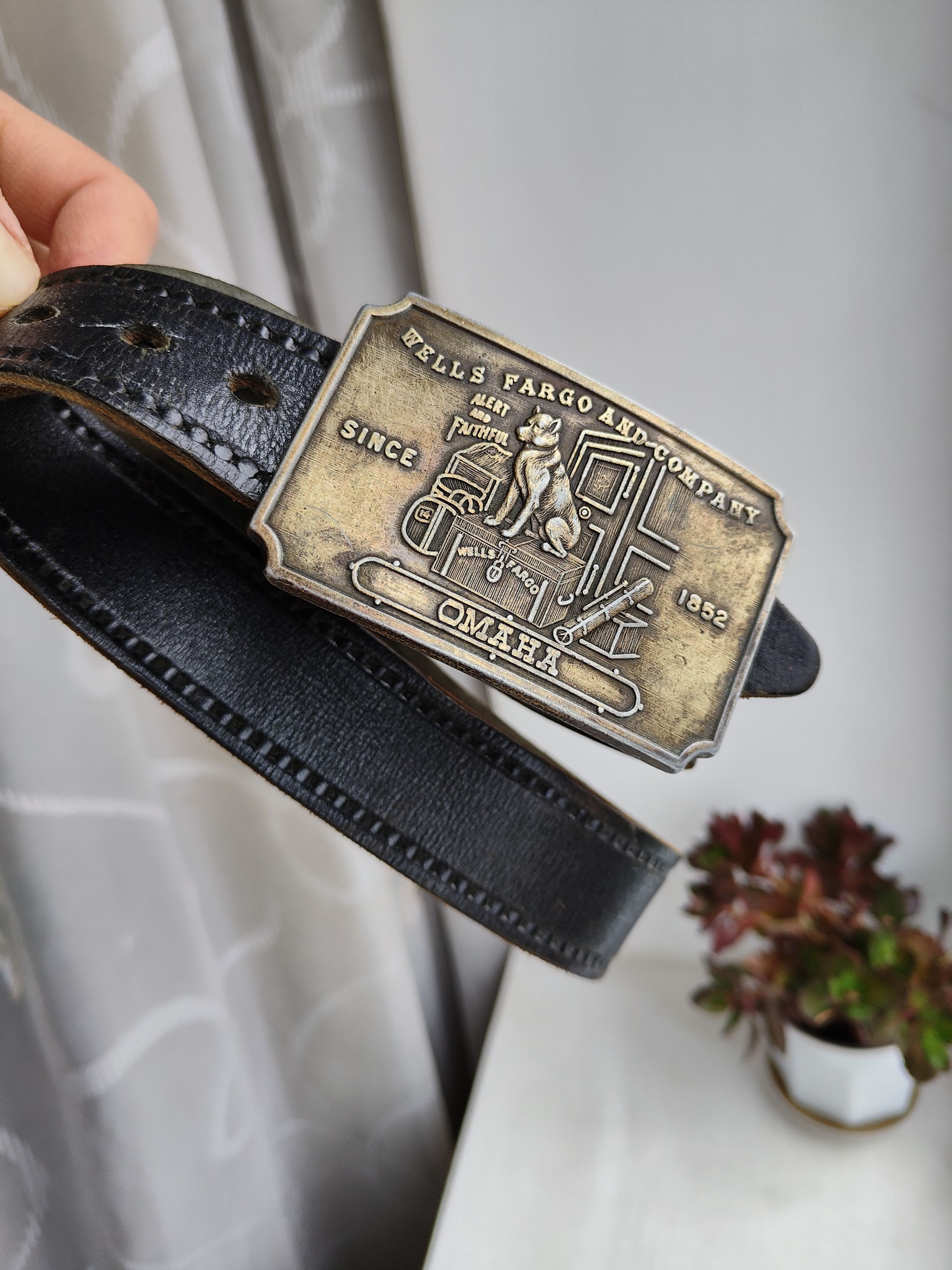 Vintage Wells Fargo Company Omaha Vintage Leather Belt Buckle Vtg Size ONE SIZE - 8 Thumbnail
