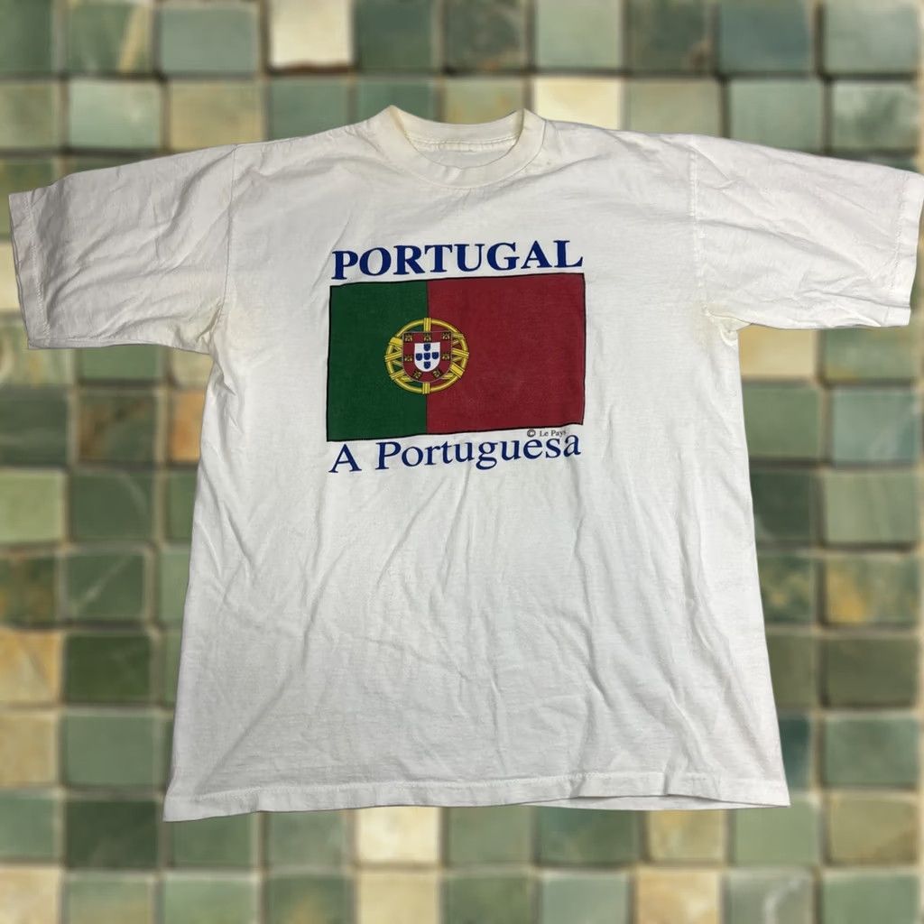 Vintage Portugal T Shirt Men’s Large White Short Sleeve Graphic A Portuguesa White Shirt Mens L Size US L / EU 52-54 / 3 - 1 Thumbnail