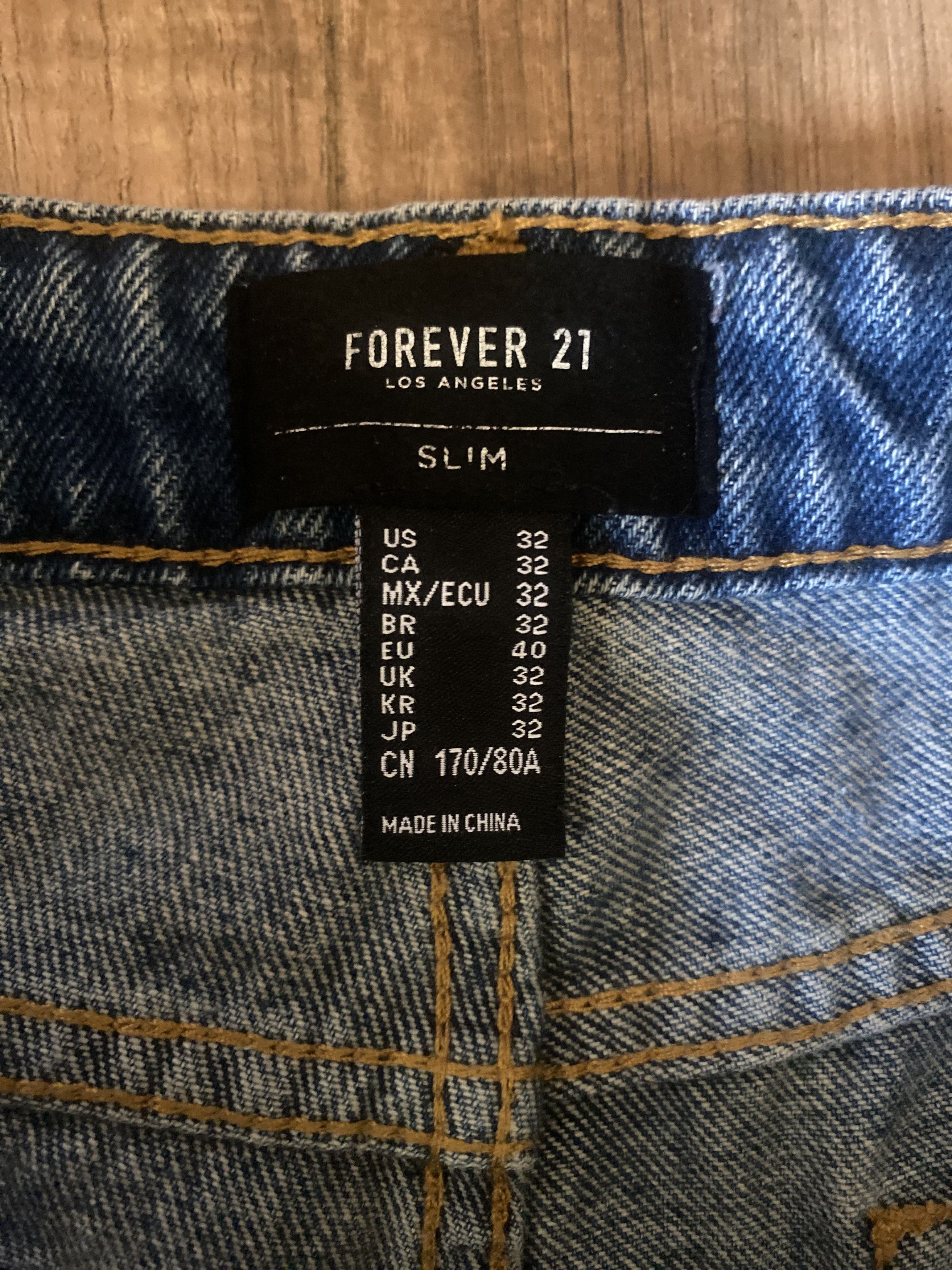 Forever 21 Forever 21 Stacked Distressed Denim Jeans 32x32 Size US 32 / EU 48 - 9 Thumbnail