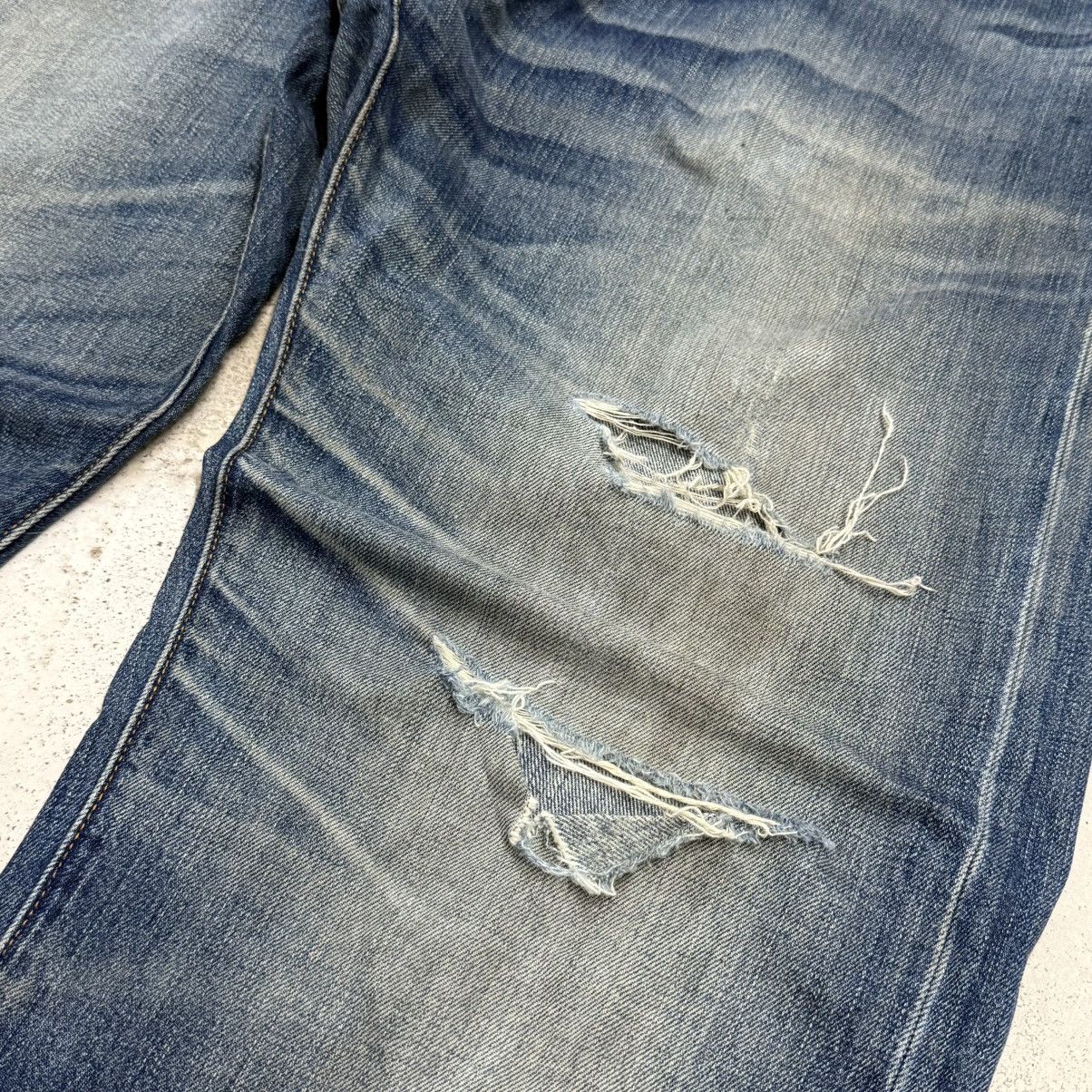 Levi's Levis 505 Distressed Whiskering Denim Pants Size US 42 / EU 58 - 7 Thumbnail