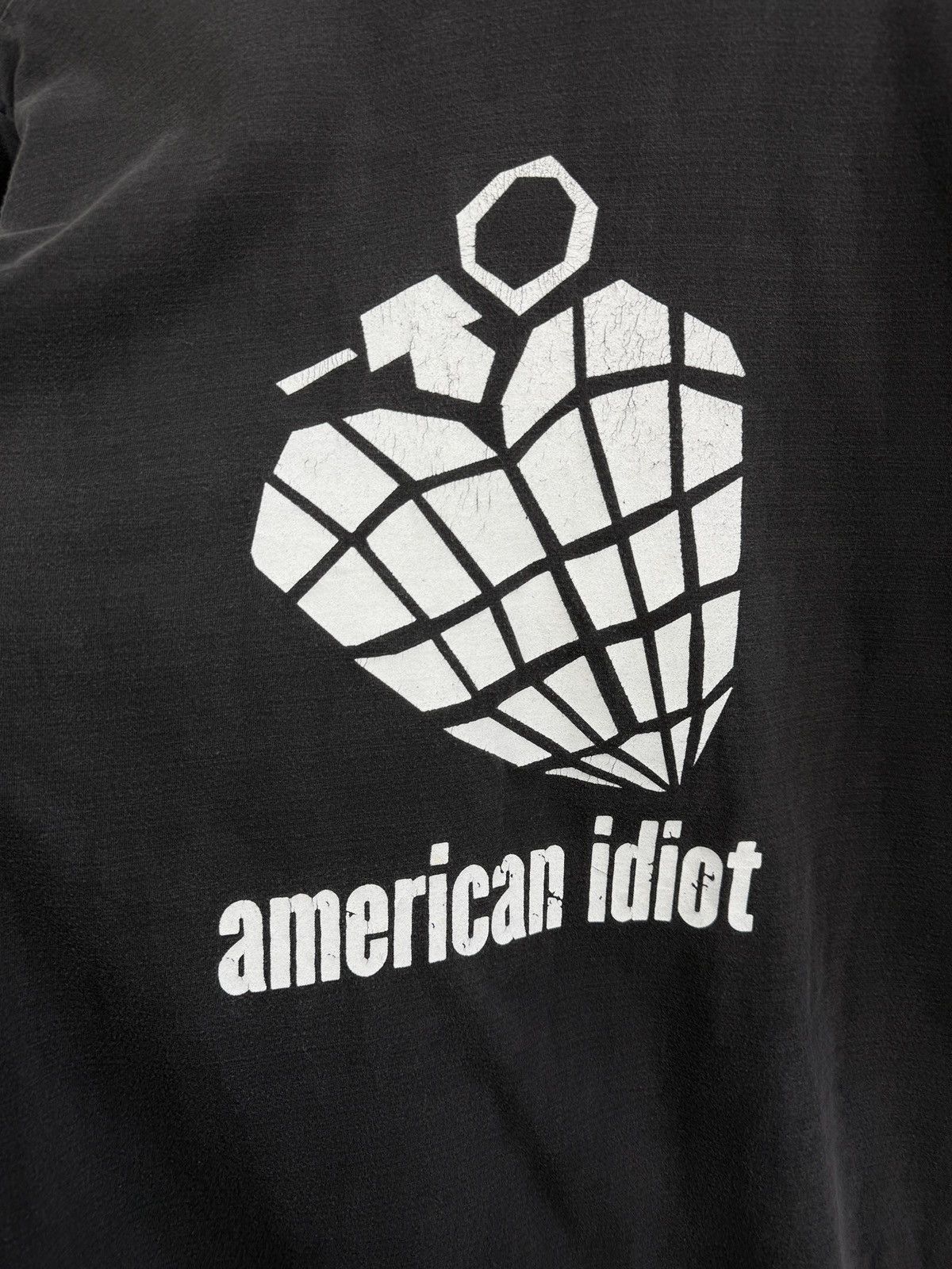 Band Tees 🇺🇸 Vintage Y2K Green Day American Idiot T-Shirt Rare Retro Size US M / EU 48-50 / 2 - 8 Thumbnail