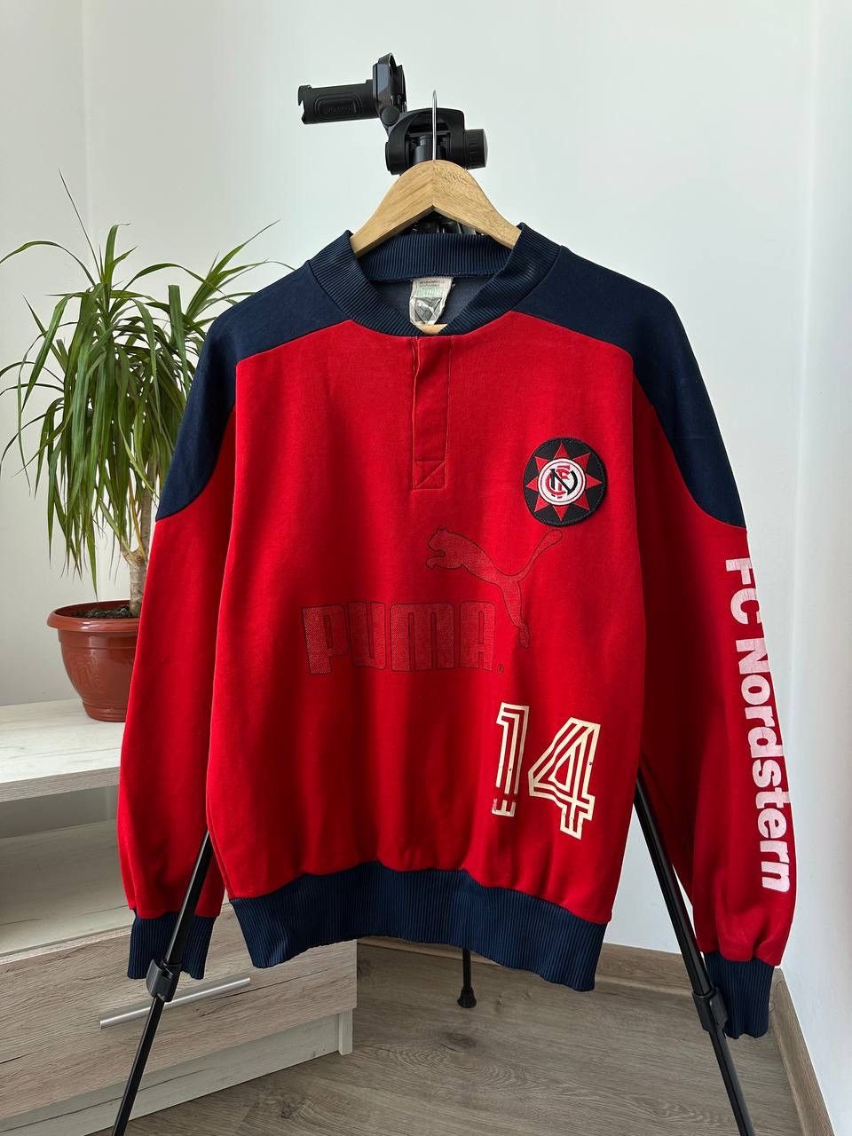 Japanese Brand × Vintage Vintage Football Soccer Jersey Puma 90s Red Sweatshirt Size US M / EU 48-50 / 2 - 11 Thumbnail