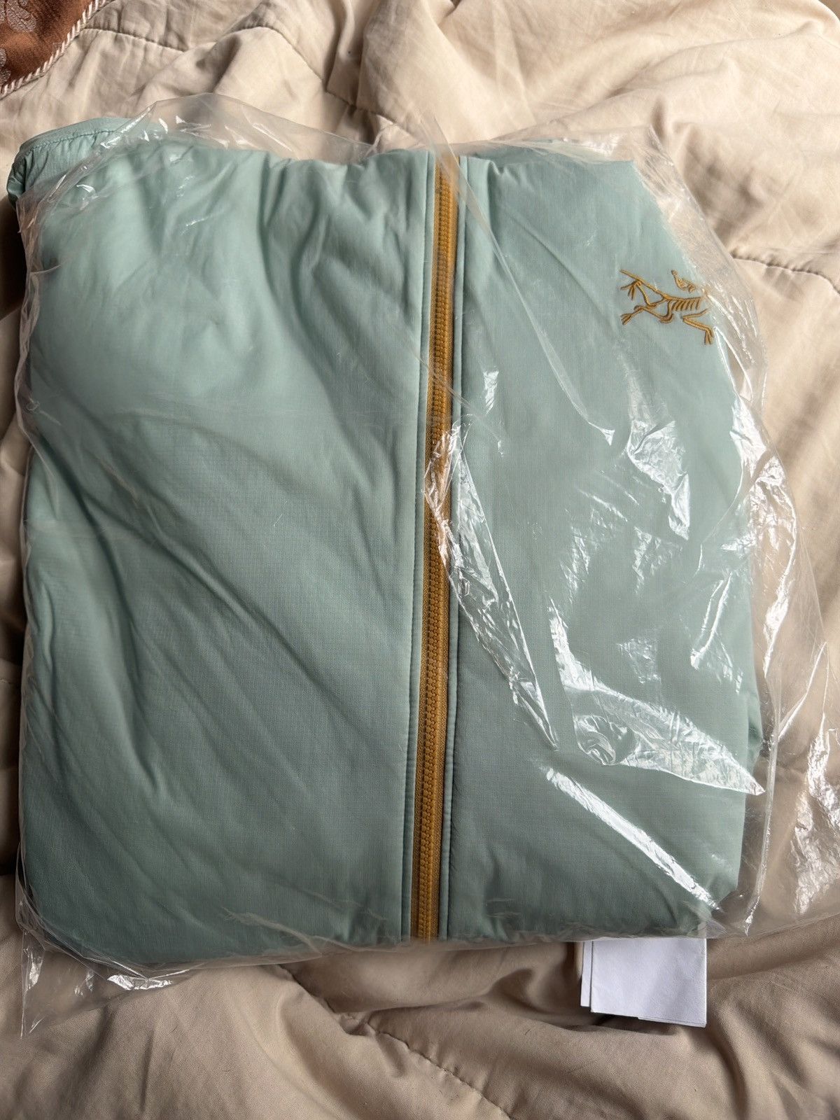 Arc'teryx Arc’teryx Atom Hoody Jacket Color Trail Magic Size US L / EU 52-54 / 3 - 16 Thumbnail