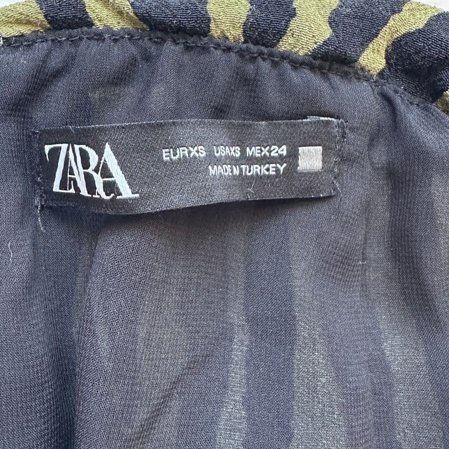 Zara ZARA Green Zebra Print Ruched Mini Skirt XS Ruffle Hem Zip Size 24" / US 00 / IT 34 - 9 Thumbnail