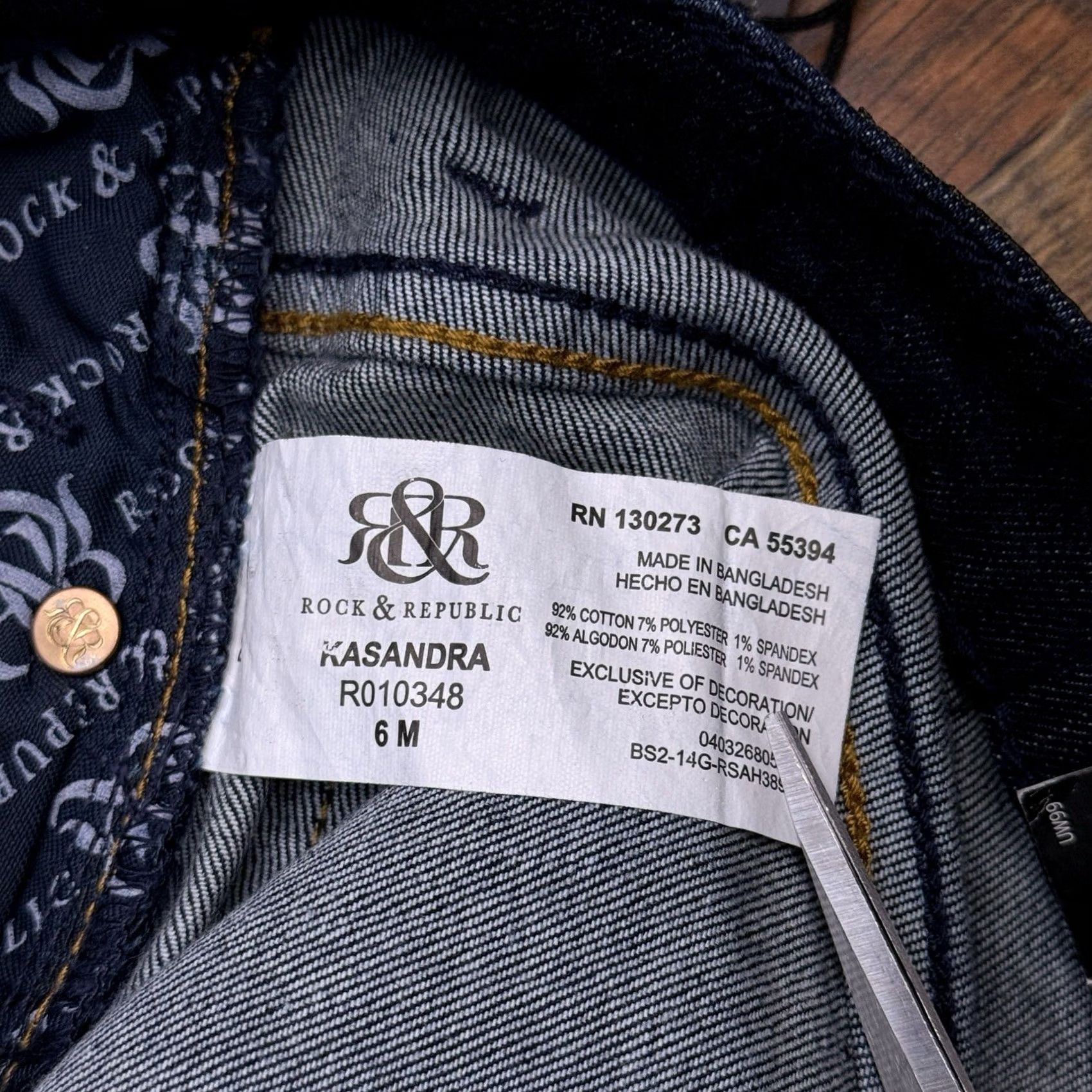 Vintage Rock & Republic Kasandra Bootcut Jeans Womens 6 Medium Mid Rise Stretch Denim Blue 5-Pocket Style Rock City 32.5in inseam Size 28" / US 6 / IT 42 - 6 Thumbnail