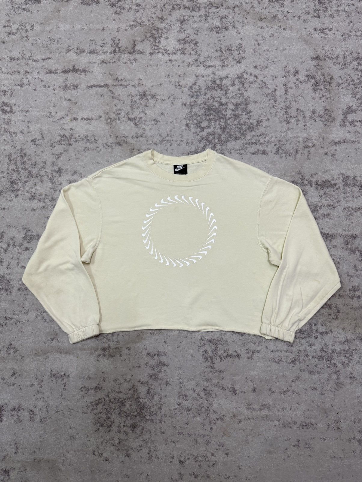 Nike Nike Swoosh Pinwhell Cropped Sweatshirt Size L / US 10 / IT 46 - 3 Thumbnail