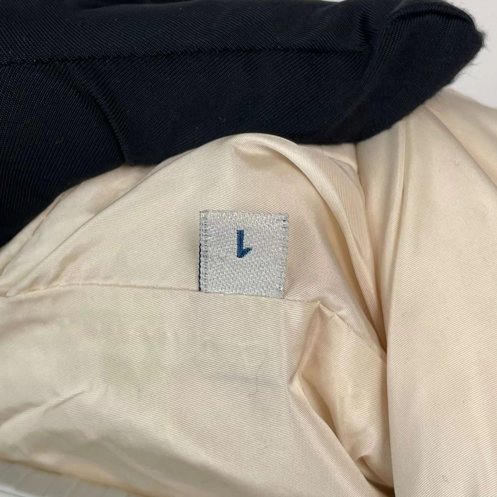 Moncler Moncler down coat beige Size S / US 4 / IT 40 - 6 Thumbnail