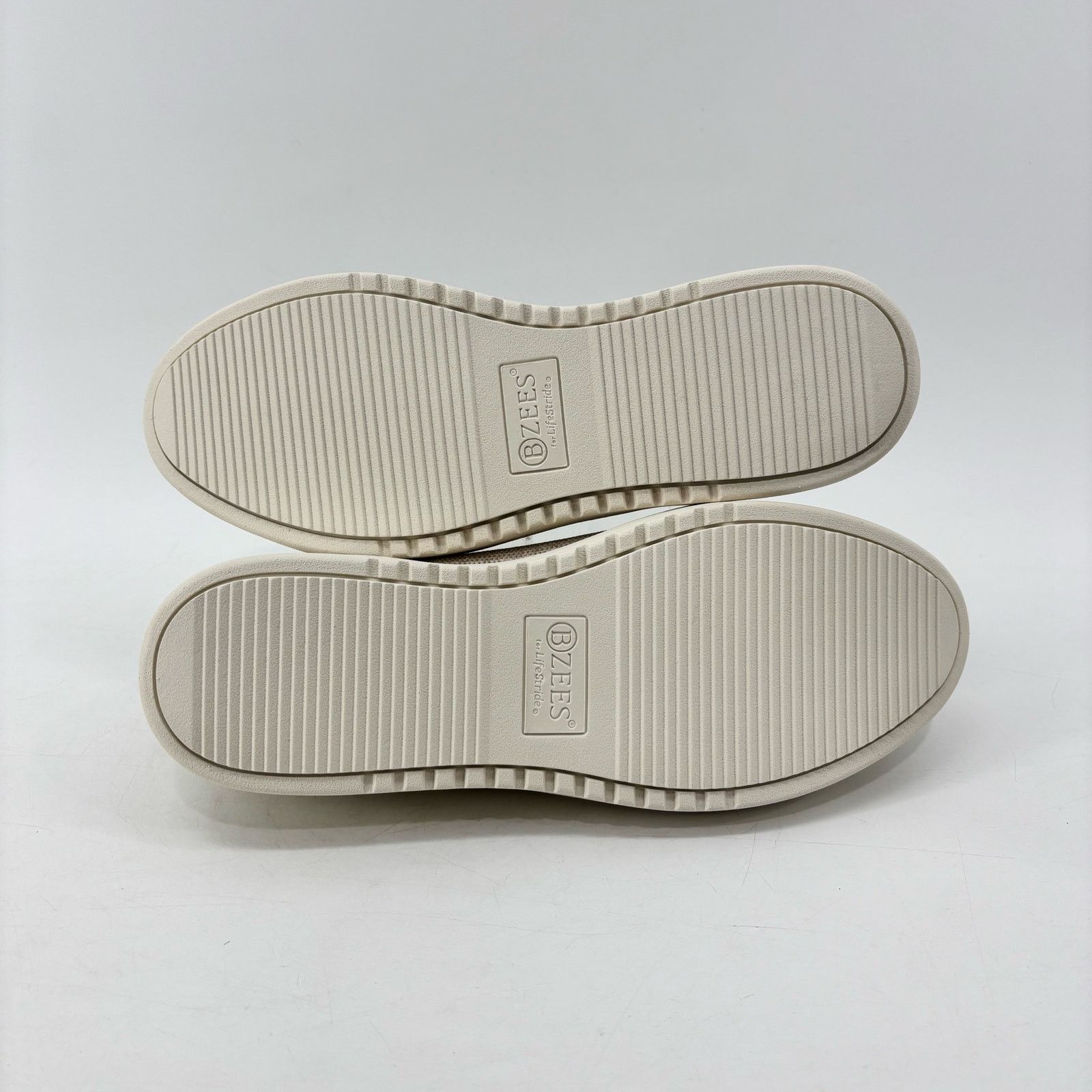 Other Bzees Loafer Valley Tan Women’s Size 10 Slip On Comfort Size US 10 / IT 40 - 8 Thumbnail