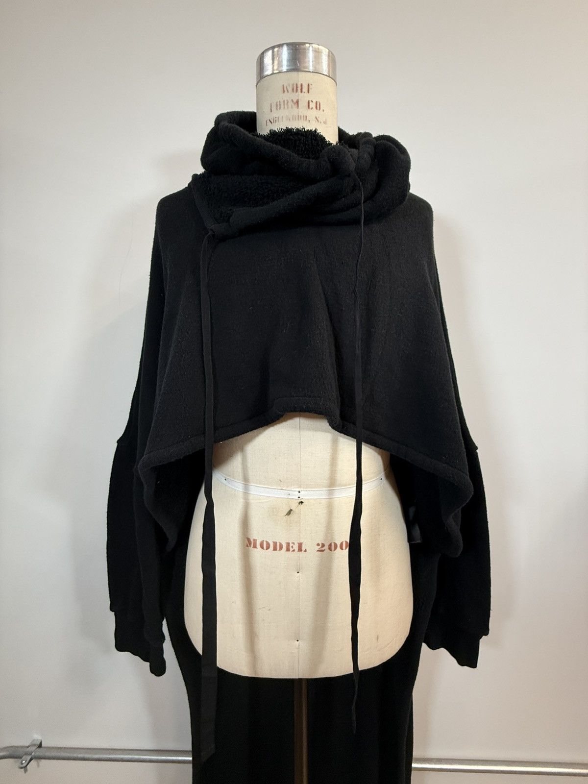Ann Demeulemeester Ann Demeulemeester Plush Boucle Terry High-Low Hoodie - 38 Size XS / US 0-2 / IT 36-38 - 5 Thumbnail